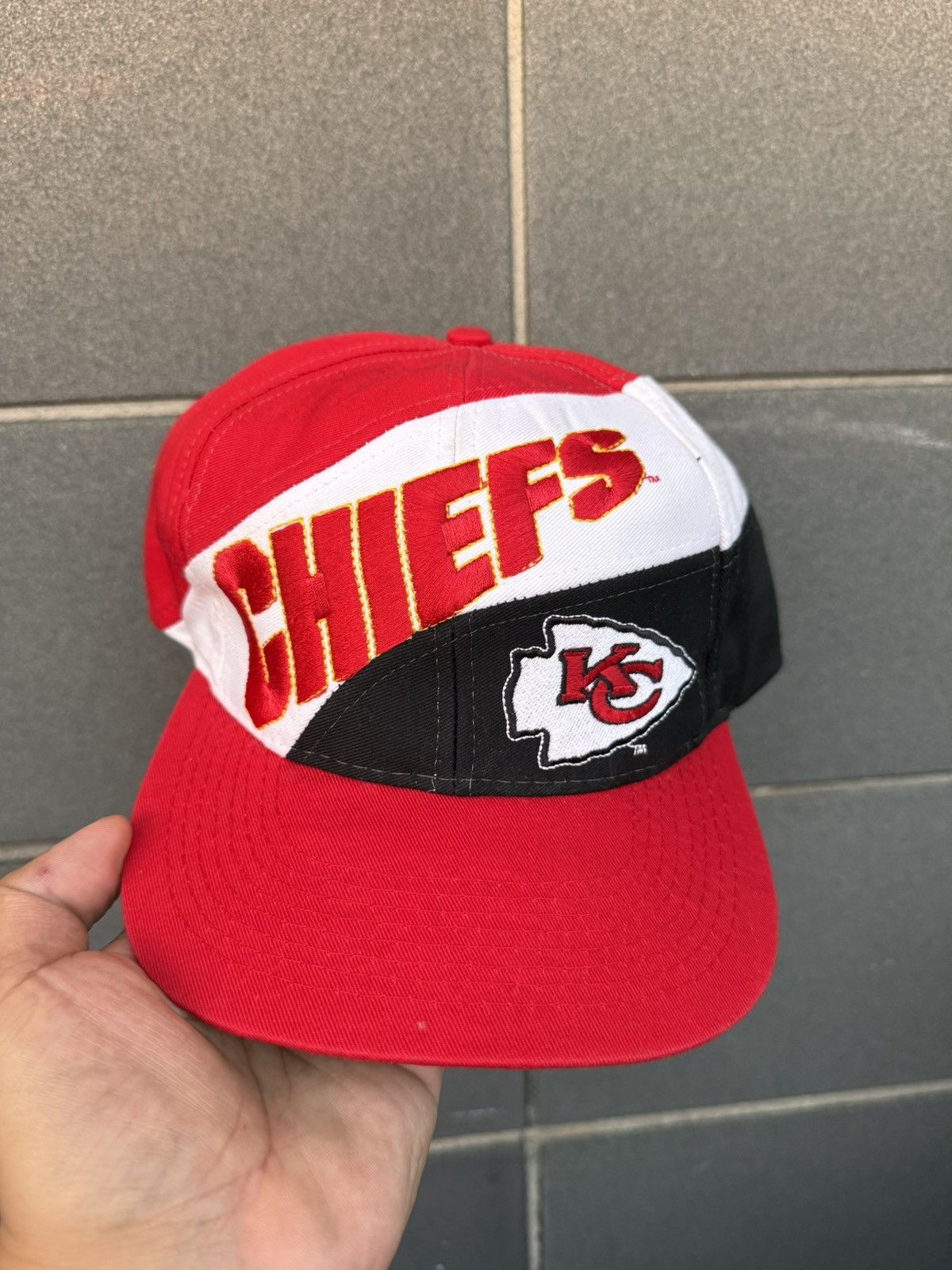 Logo 7 Vintage kansas city chiefs logo 7 snapback hat Size ONE SIZE - 1 Thumbnail