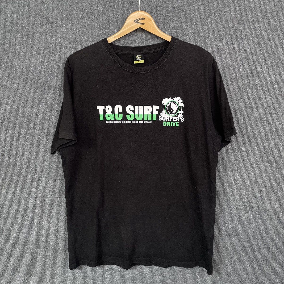 Vintage Vintage Y2K T&C Surf Ying Yang T Shirt Size US L / EU 52-54 / 3 - 4 Thumbnail