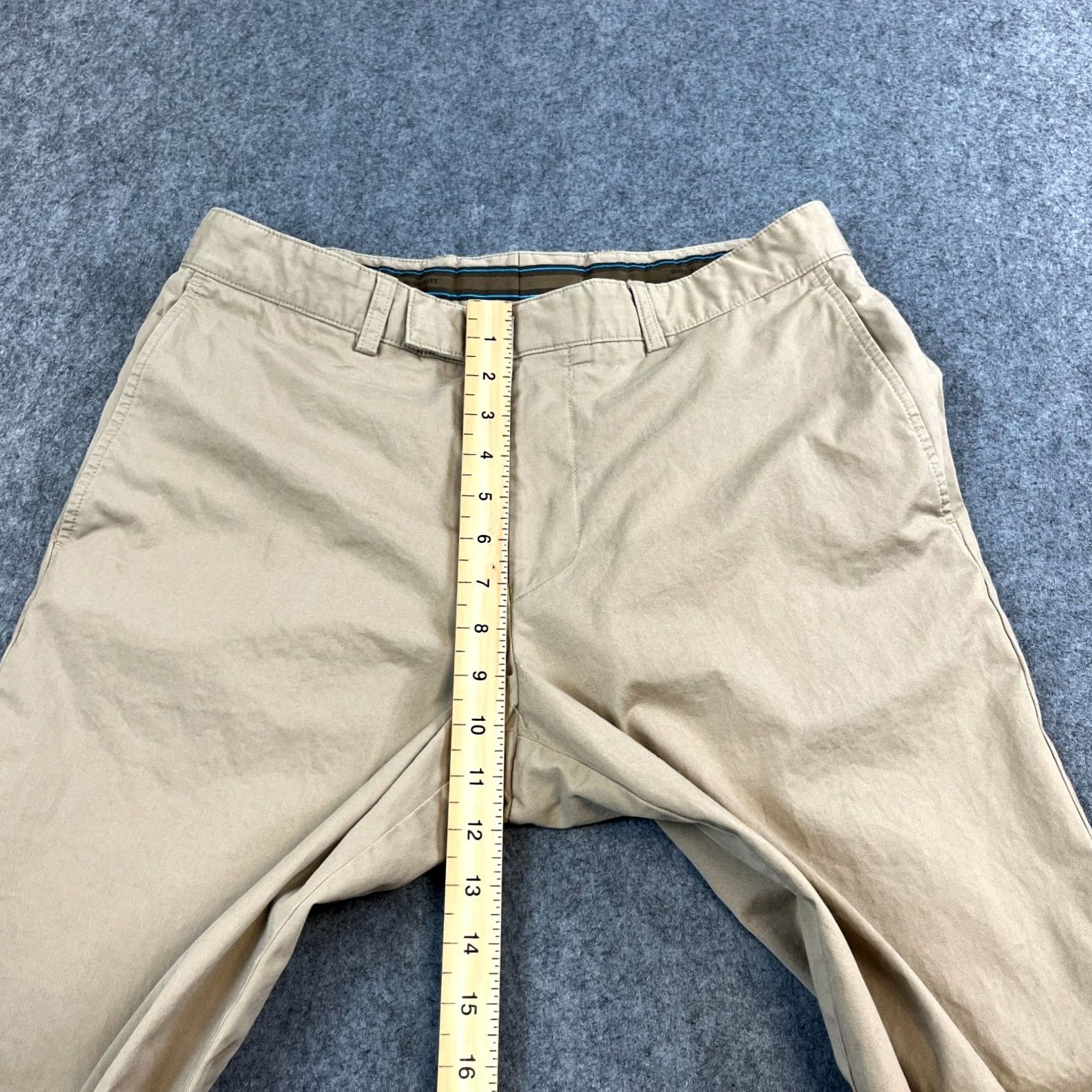 Hugo Boss Hugo Boss Chino Trousers Pants Straight 32 Beige Vintage 100% Cotton Men Regular 32 in Inside Leg 32 in Front Flat Front Jeans Style Hat? Size US 32 / EU 48 - 5 Thumbnail