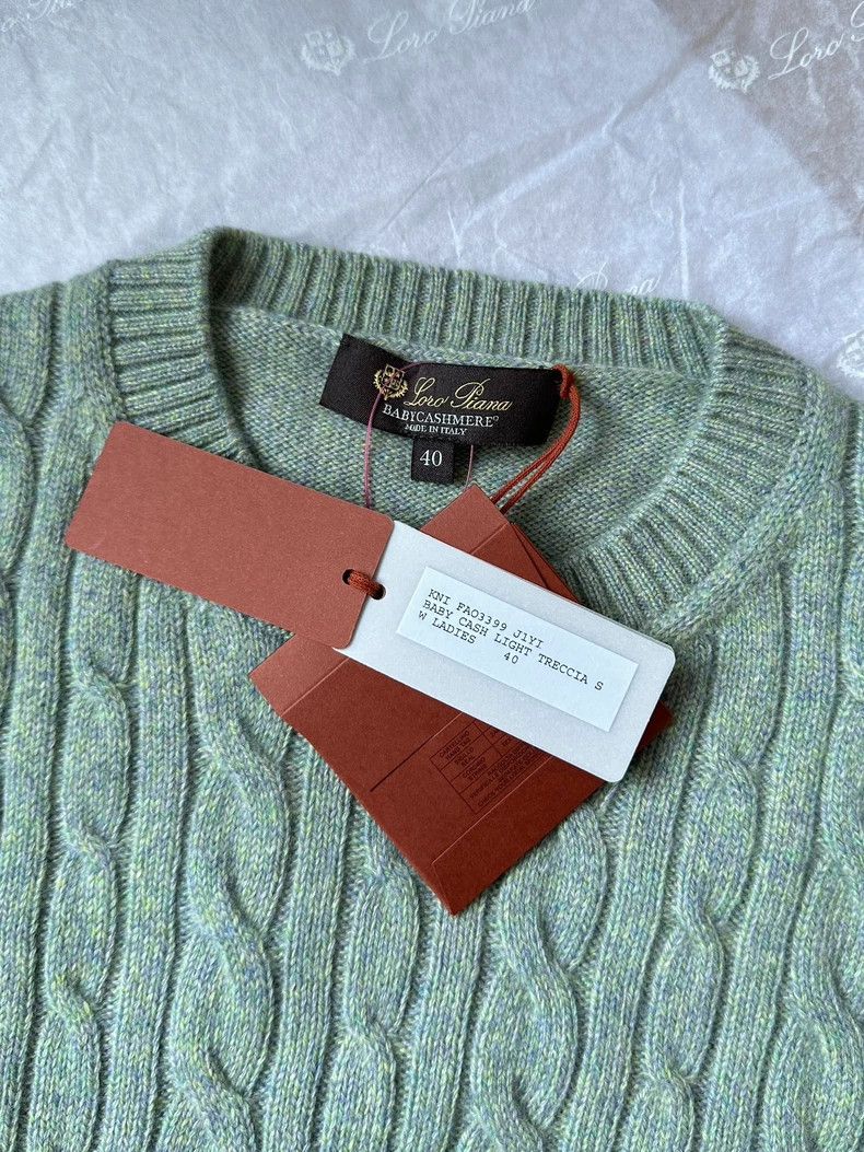 Loro Piana LORO PIANA Ms.Treccia's round neck sweater in small cashme Size XS / US 0-2 / IT 36-38 - 3 Thumbnail