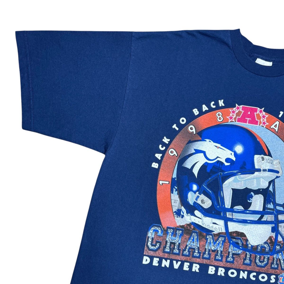 NFL Vintage 1998 NFL Denver Broncos AFC Champions Helmet T-Shirt Size US XL / EU 56 / 4 - 7 Thumbnail