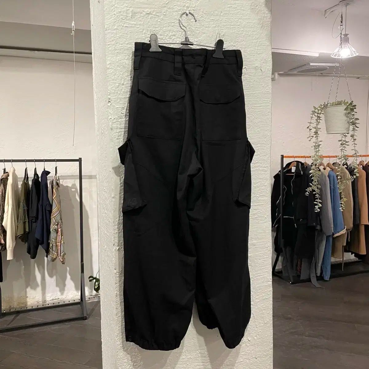 Yohji Yamamoto Yohji Yamamoto Y-3 Balloon Cargo Jogger Pants Size US 28 / EU 44 - 4 Thumbnail