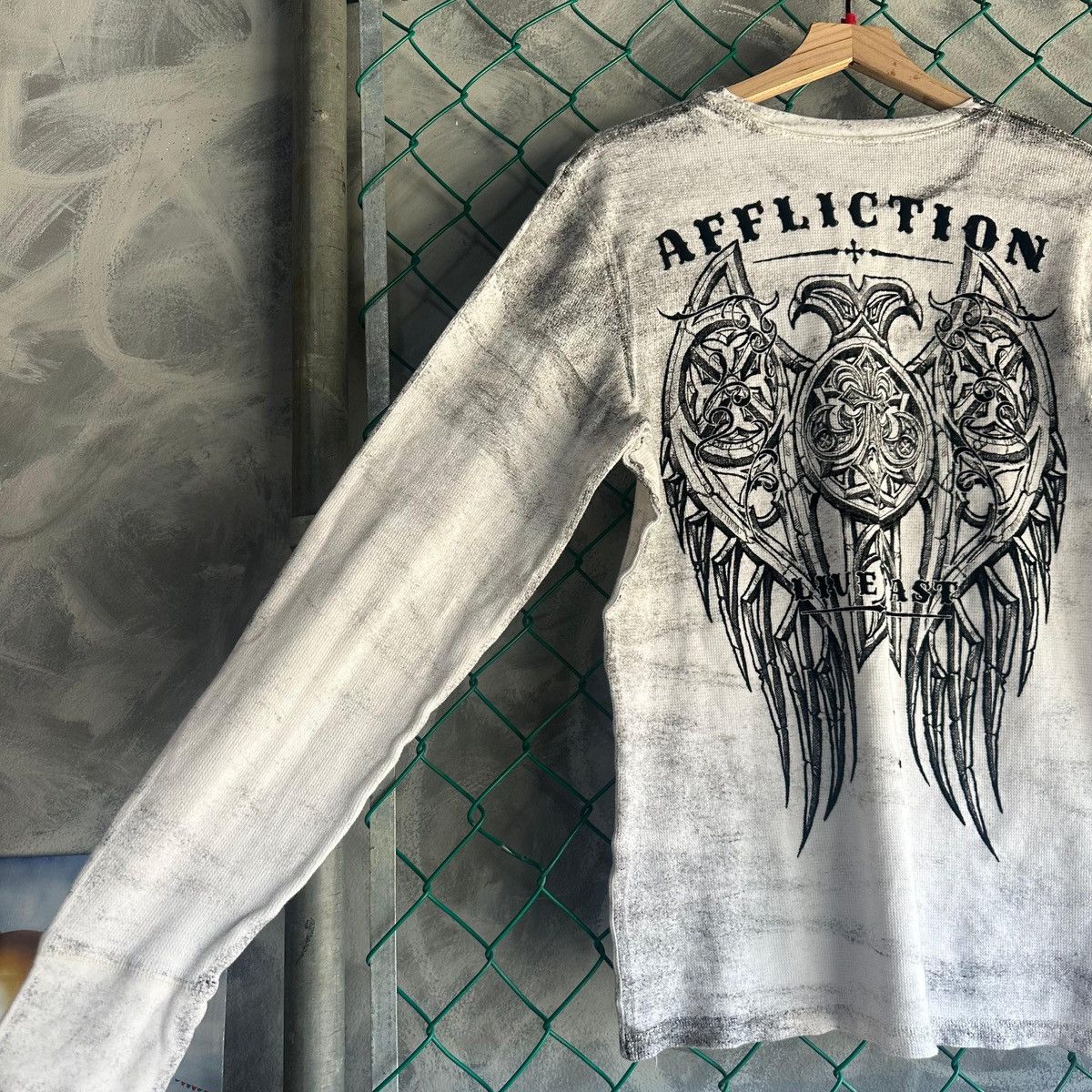 Affliction Vintage Affliction Cross Grunge Thermal LSY2K Pinkman Size US L / EU 52-54 / 3 - 7 Thumbnail