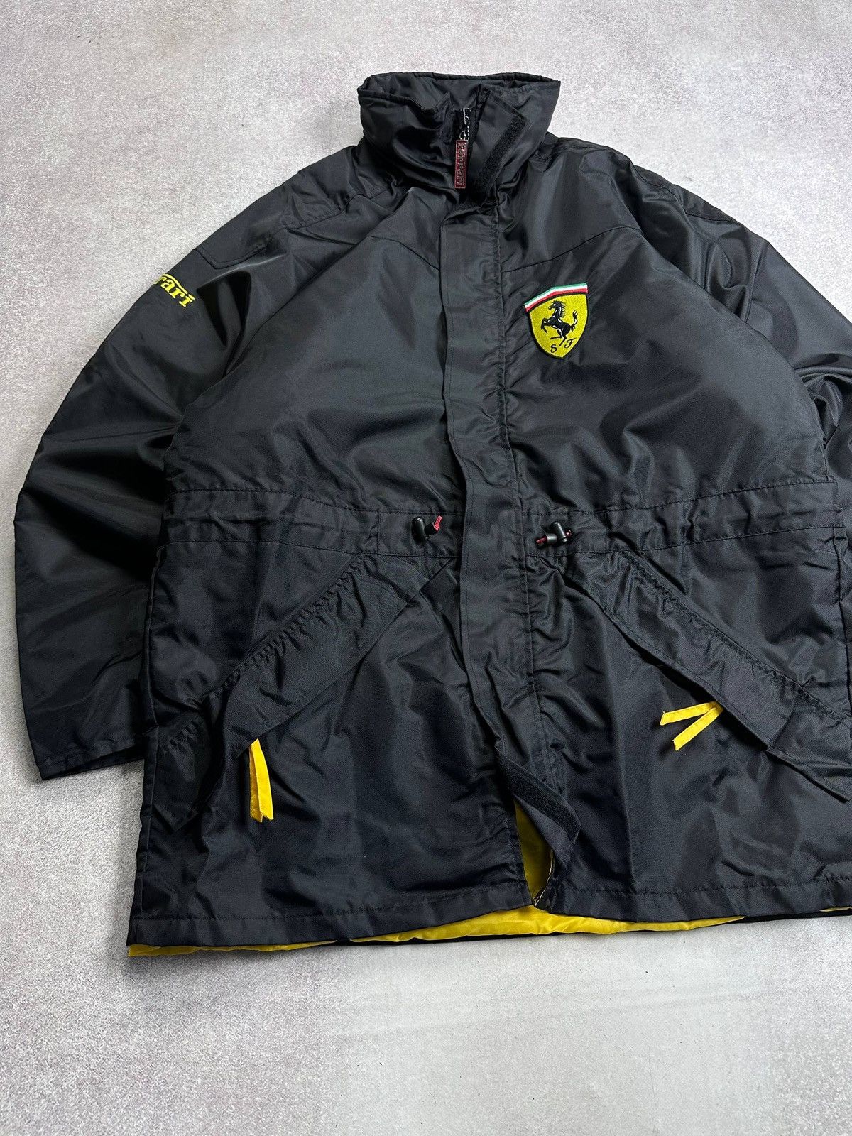 Vintage 1996 Ferarri Licensed Racing F-1 Parka Jacket XL