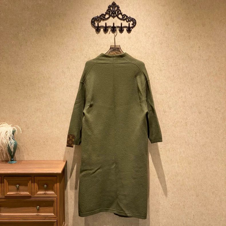 Louis Vuitton Louis Vuitton Dark green cuff presbyopic logo long wool kn Size XS / US 0-2 / IT 36-38 - 2 Thumbnail