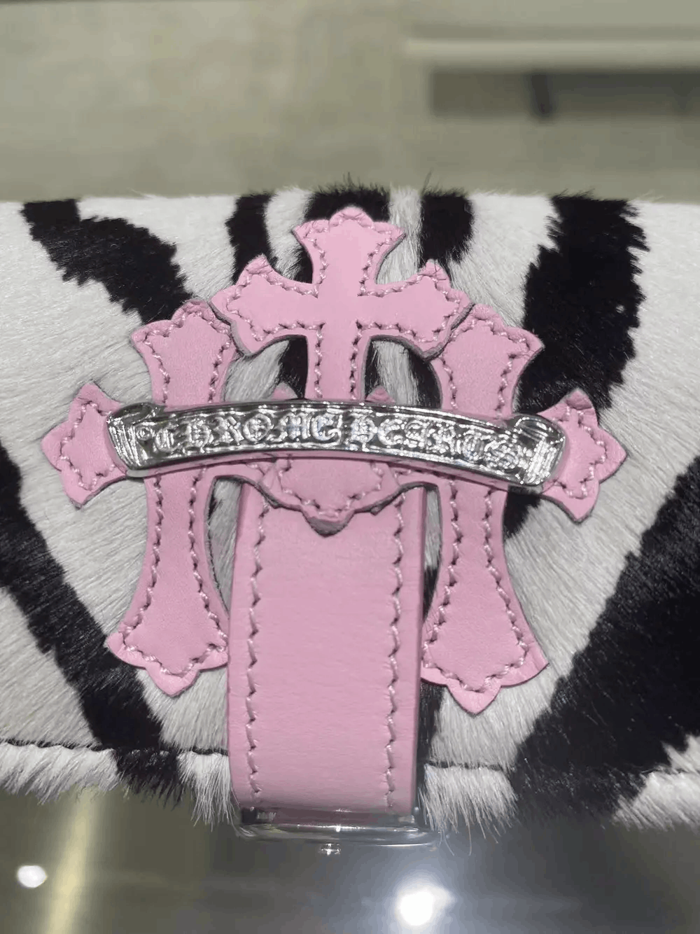Chrome Hearts Chrome Hearts Pink Zebra Stripe Cross Jewelry Roll Size ONE SIZE - 7 Thumbnail