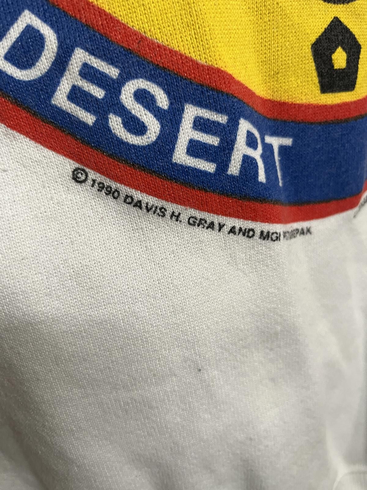 Hanes VTG Operation Desert Shield Crew Neck - 2 Sided 1990 -M Size US M / EU 48-50 / 2 - 5 Thumbnail