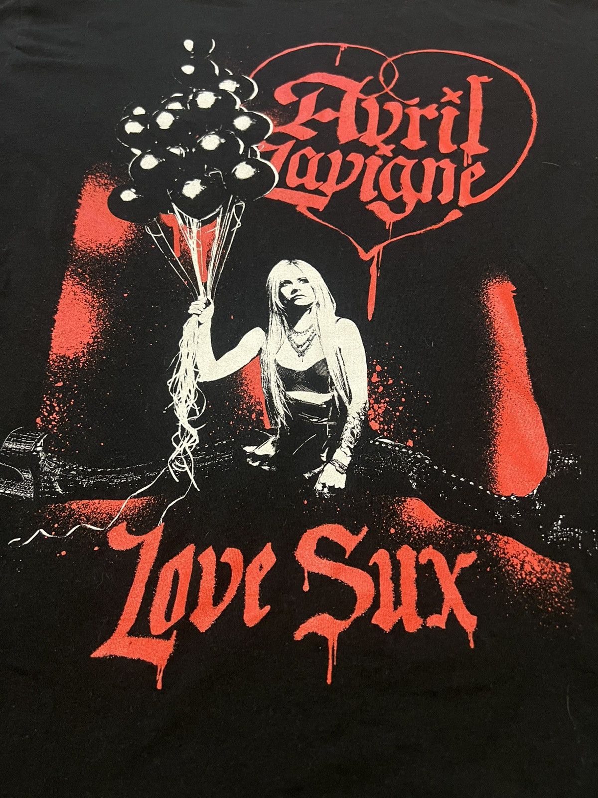 Band Tees Avril Lavigne Love Sux album 2022 official tee Size US XXL / EU 58 / 5 - 2 Thumbnail