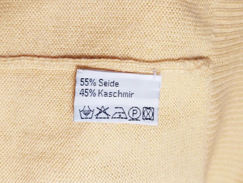 Vintage 55% silk 45% cashmere sweater jumper yellow luxury soft Size US XL / EU 56 / 4 - 5 Thumbnail