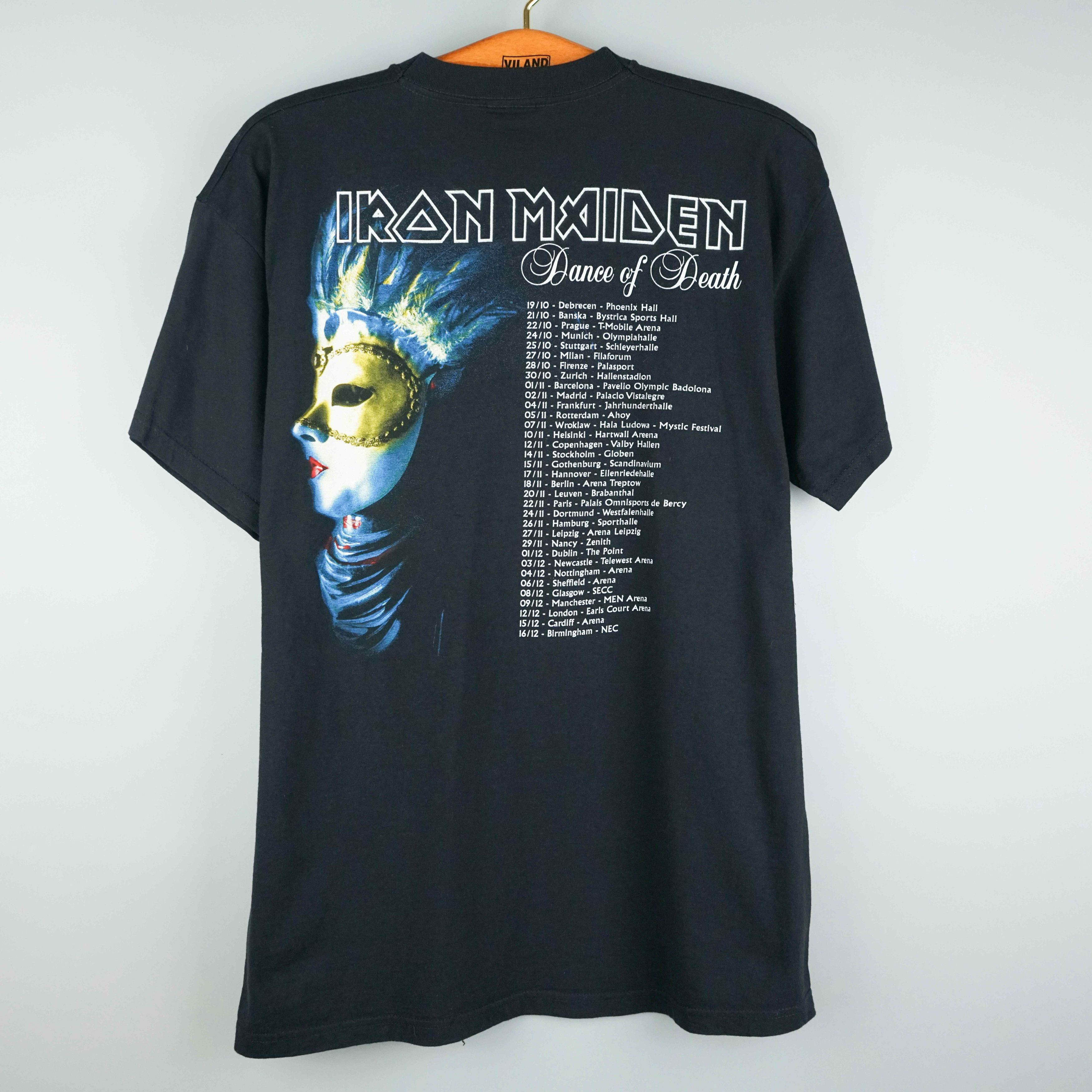 Band Tees 2003 VINTAGE IRON MAIDEN TOUR TSHIRT WILDEST DREAMS BAND TEE Size US XL / EU 56 / 4 - 4 Thumbnail