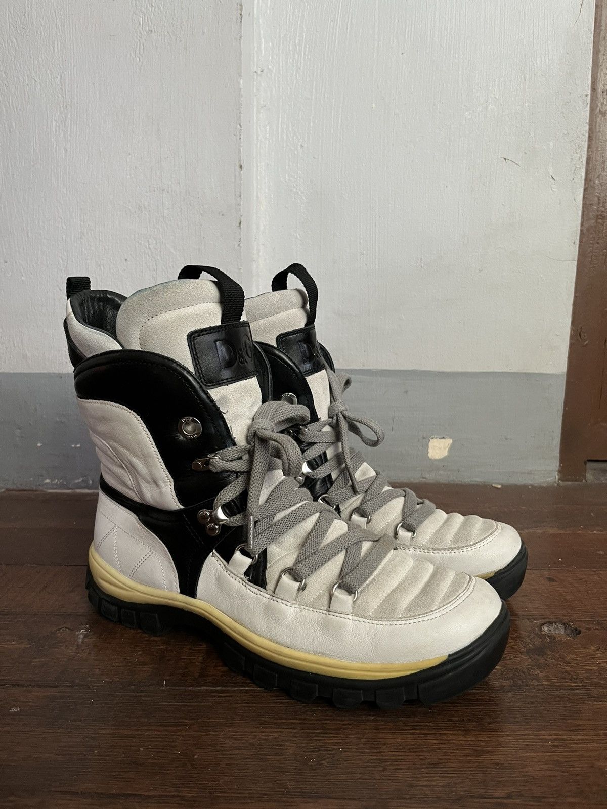 Dolce & Gabbana Vintage Dolce & Gabbana early 2000s hiking boots. Size US 8.5 / EU 41-42 - 1 Thumbnail