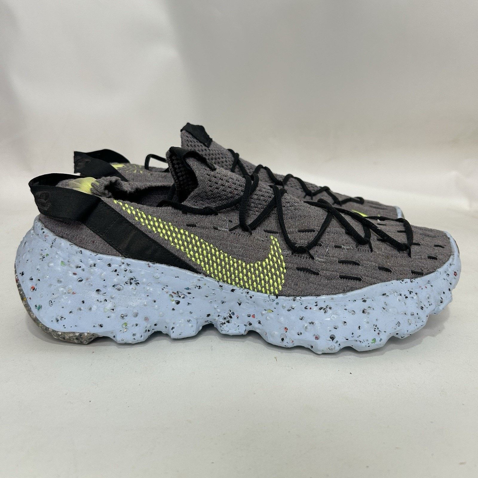Nike Nike Space Hippie 04 “Gray Volt” Size US 11.5 / EU 44-45 - 5 Thumbnail