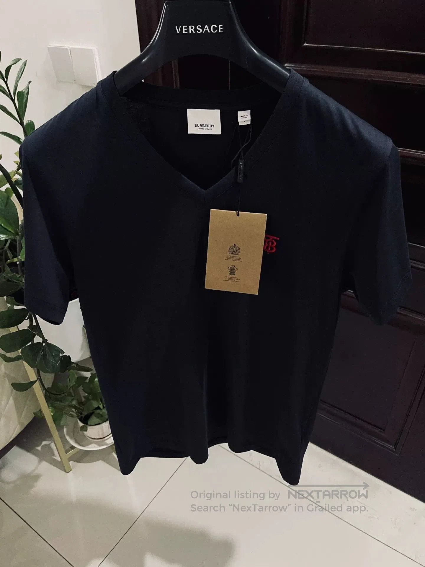 Burberry Burberry Embroidered Logo Short Sleeve T. Size US S / EU 44-46 / 1 - 1 Thumbnail