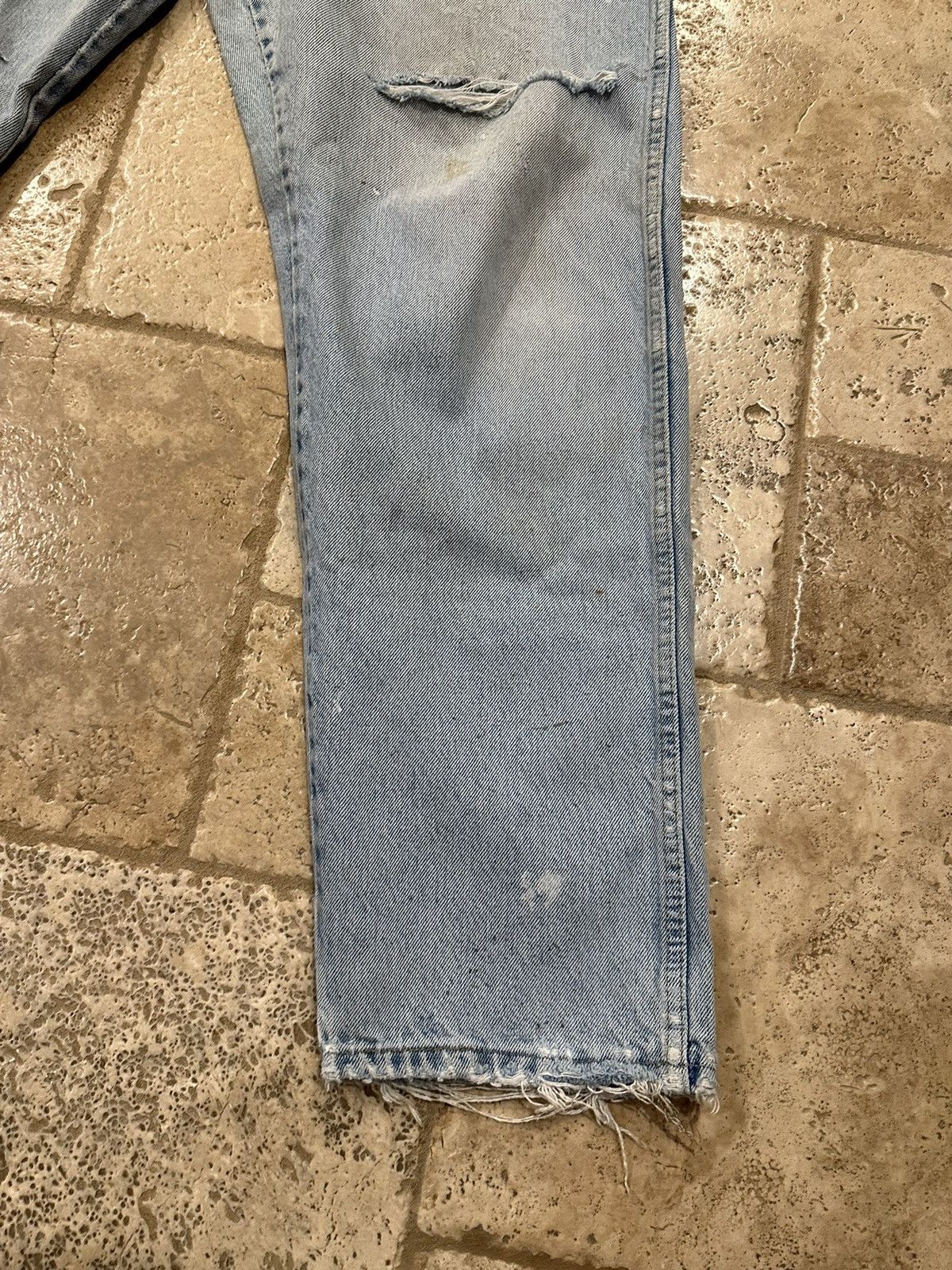 Vintage × Wrangler Vintage Wrangler Painter Distressed Thrashed Blue Denim Jean Size US 38 / EU 54 - 4 Thumbnail