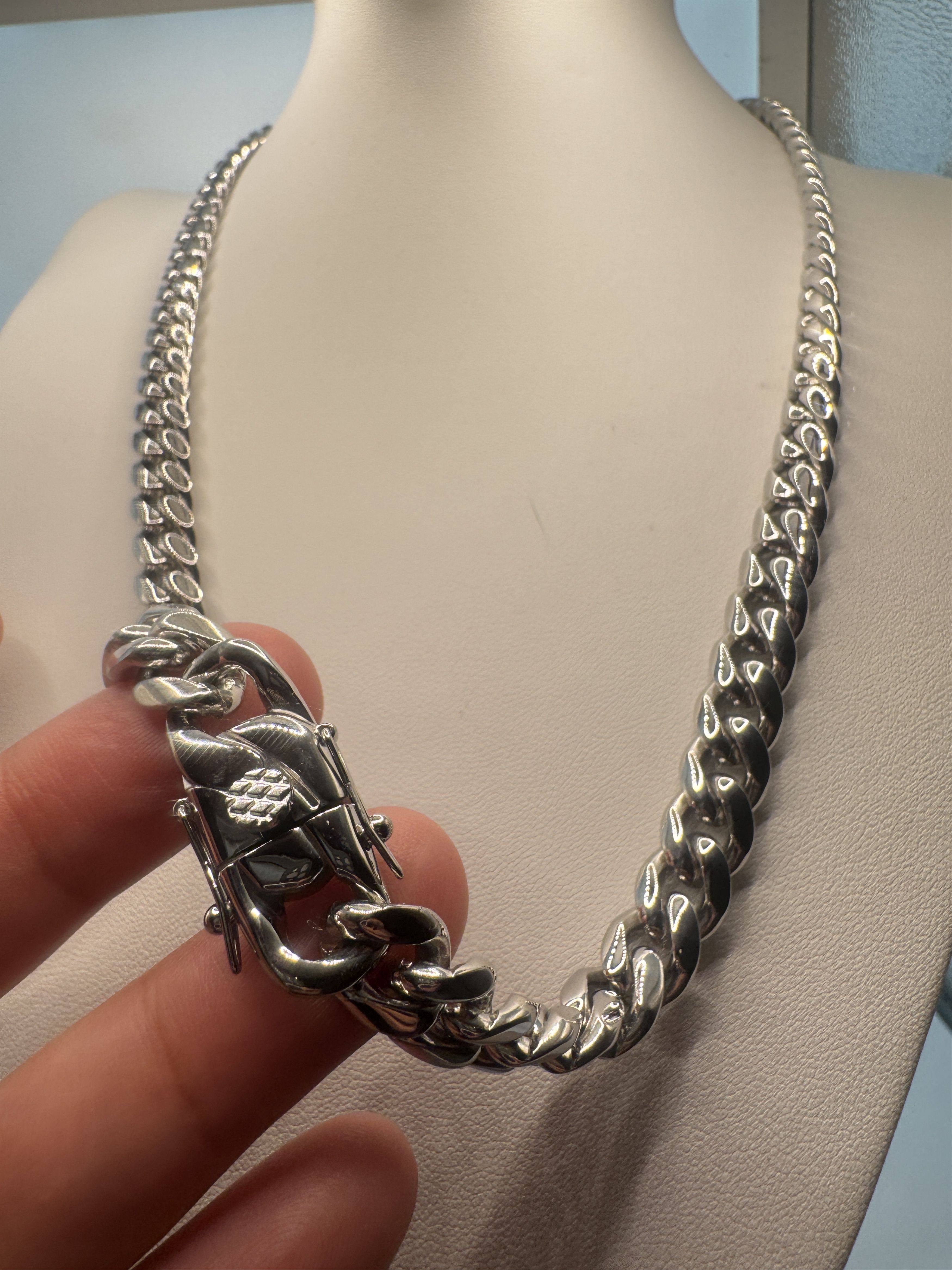 Other Men Necklace 24 inches Long 10mm diameter Size ONE SIZE - 2 Thumbnail