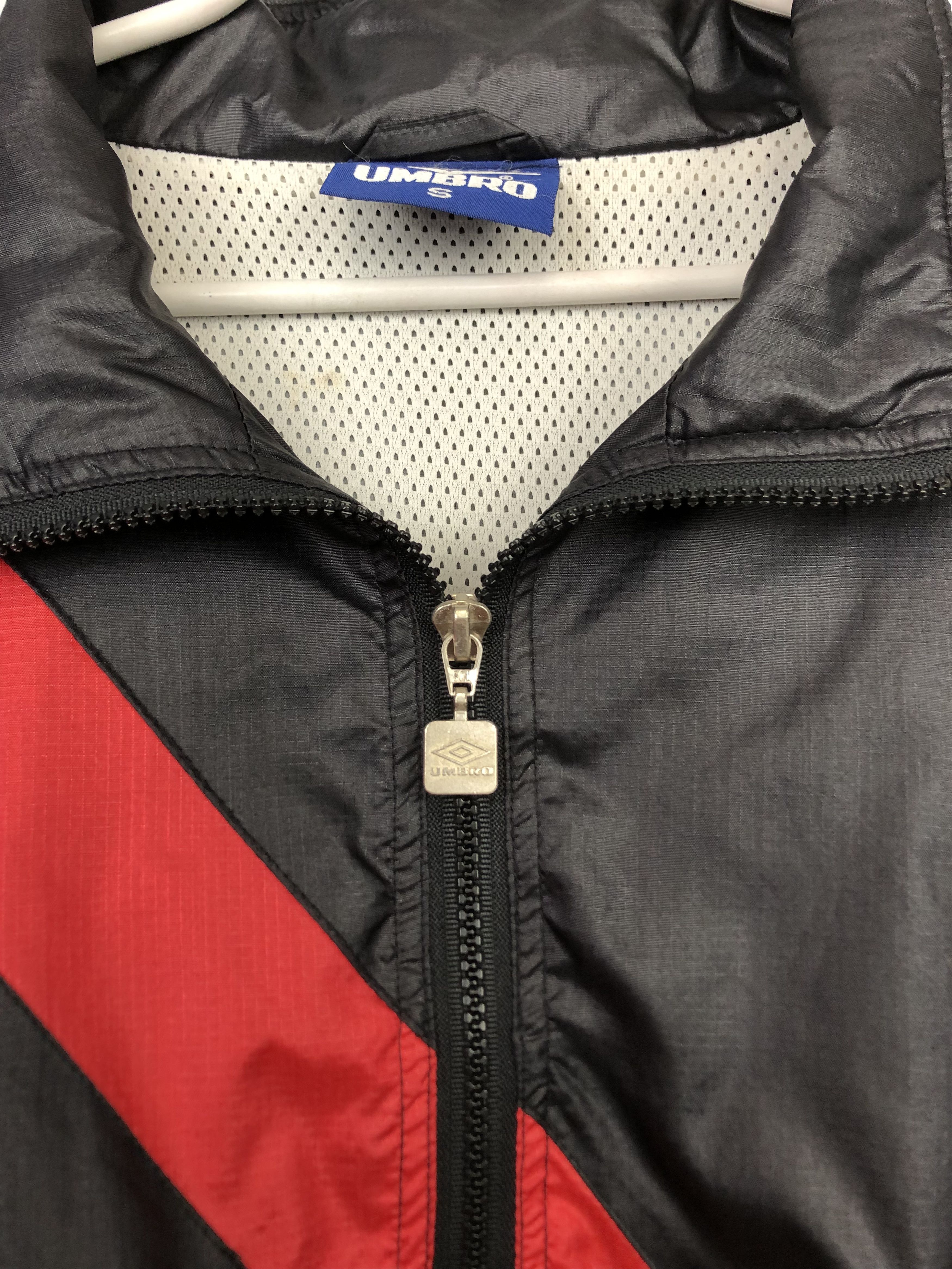 Umbro Vintage Manchester United Umbro Football Track Soccer Jacket Size US M / EU 48-50 / 2 - 5 Thumbnail