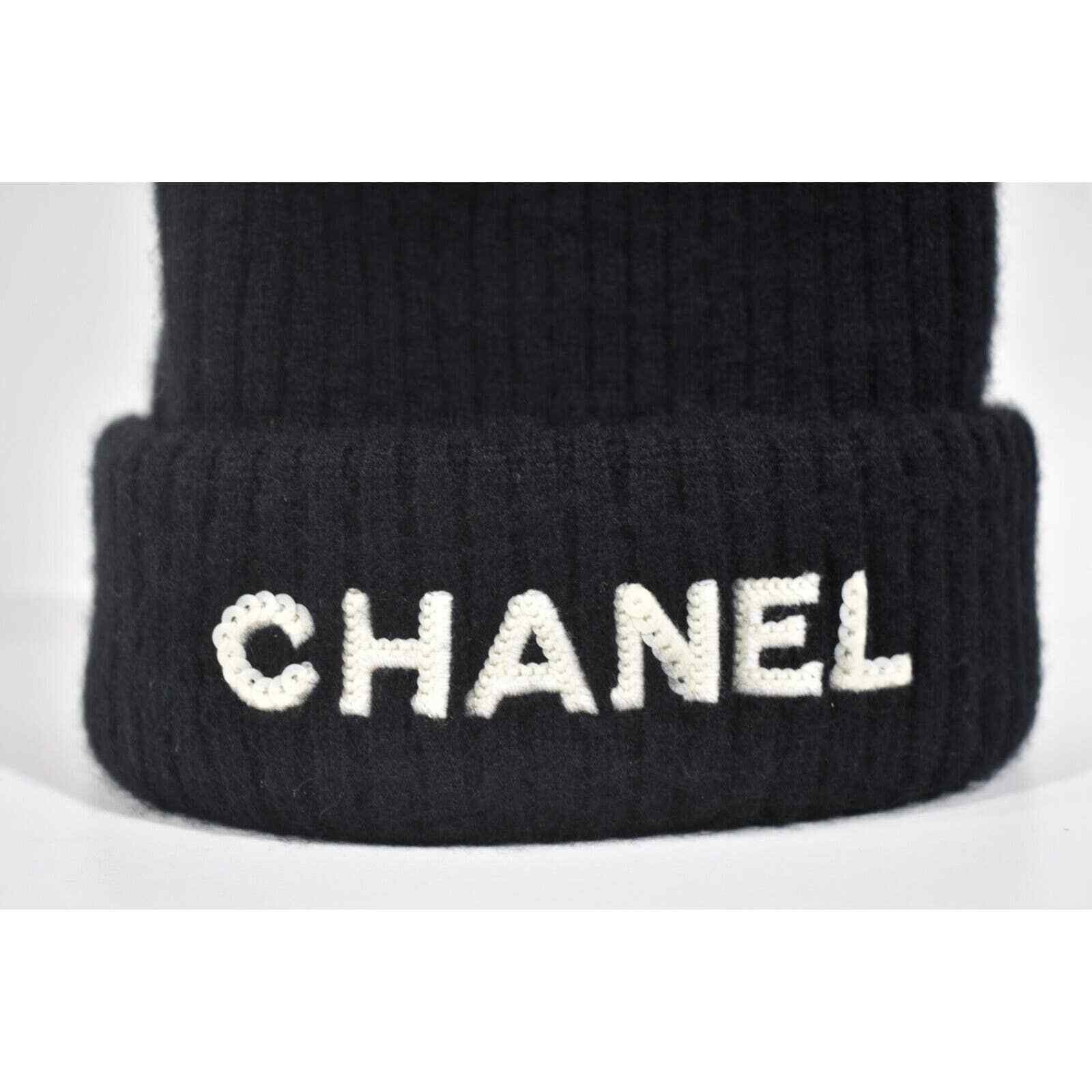 Chanel Chanel White Sequin CC Logo Beanie Winter Hat Cap Cloche Size ONE SIZE - 3 Thumbnail