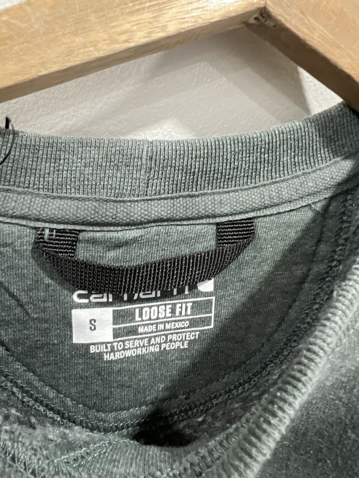 Vintage Vintage Carhartt Y2K Carhartt Sweater Sweatshirt Size US S / EU 44-46 / 1 - 3 Thumbnail