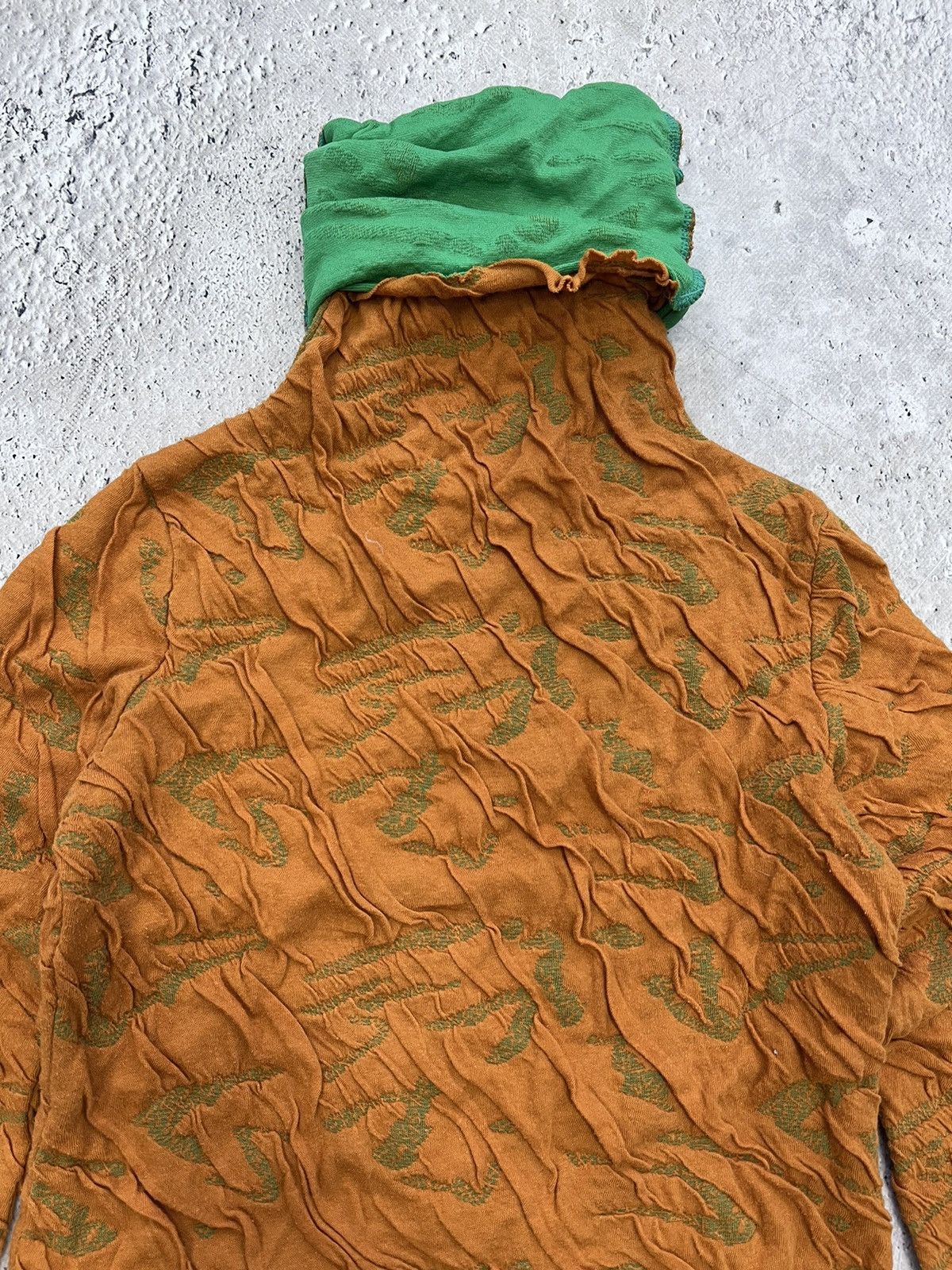 Issey Miyake × Japanese Brand × Vintage Crazy vintage isseyMIYAKE STYLE long sleeve turtleneck Size US S / EU 44-46 / 1 - 10 Thumbnail