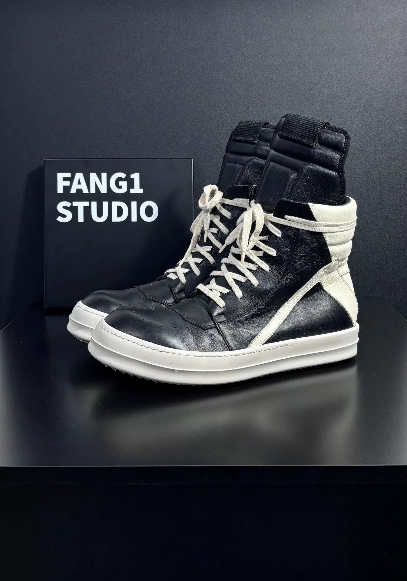Rick Owens Rick Owens Leather Black Hitop Sneakers 8.5 Men Size US 8.5 / EU 41-42 - 1 Thumbnail
