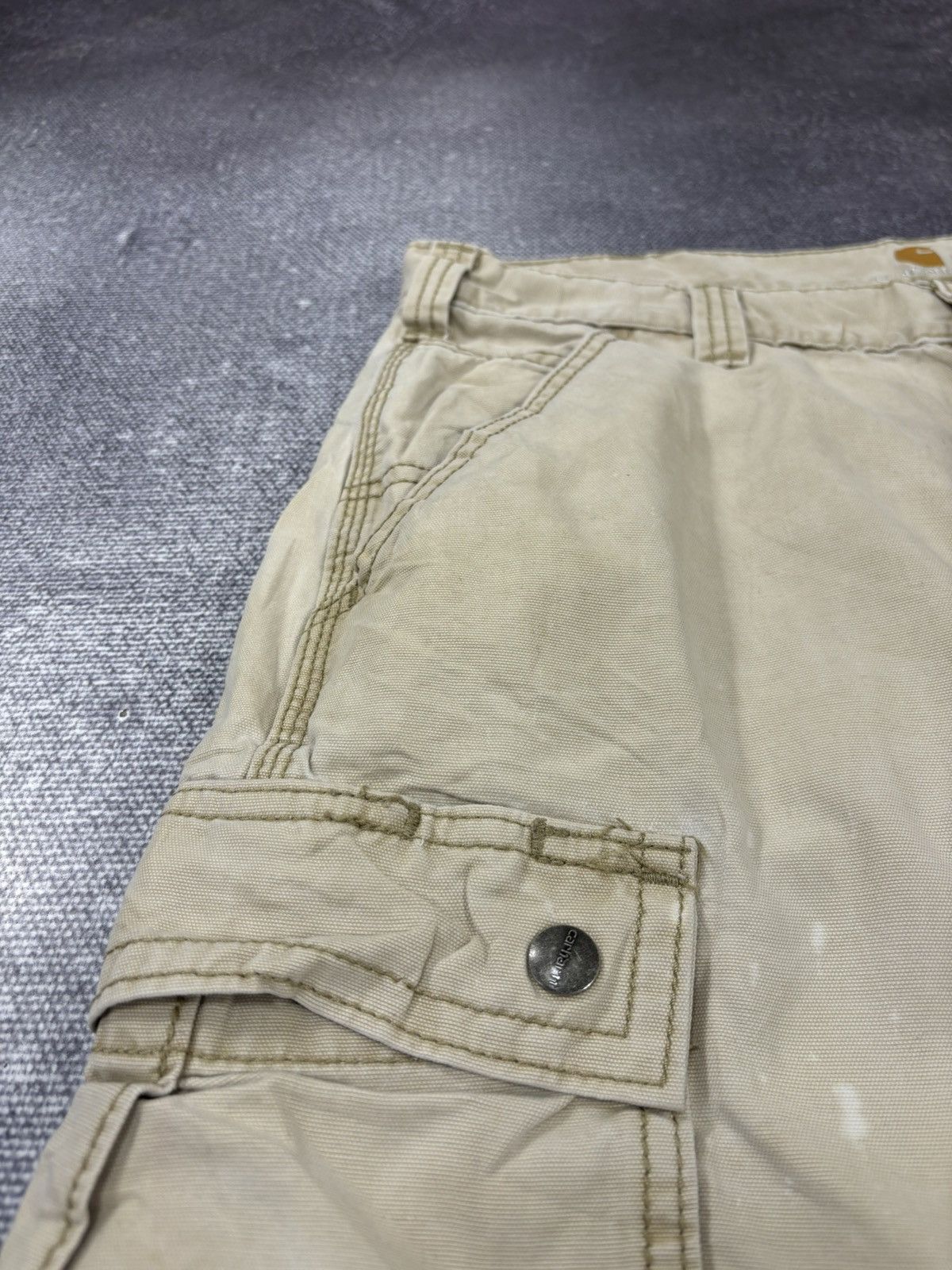 Carhartt Vintage Carhartt Y2K Relaxed Fit Utility Hype Cargo Shorts Size US 34 / EU 50 - 12 Thumbnail