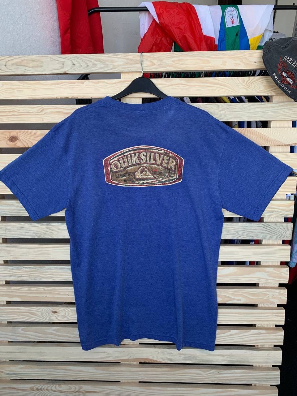 Quiksilver × Vintage Quiksilver Vintage Tee Baggy Fit Center Logo Print Size US L / EU 52-54 / 3 - 1 Thumbnail