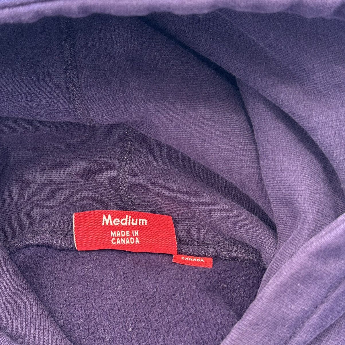 Supreme × Vintage 2001 Supreme Purple Box Logo Hoodie Size US M / EU 48-50 / 2 - 13 Thumbnail