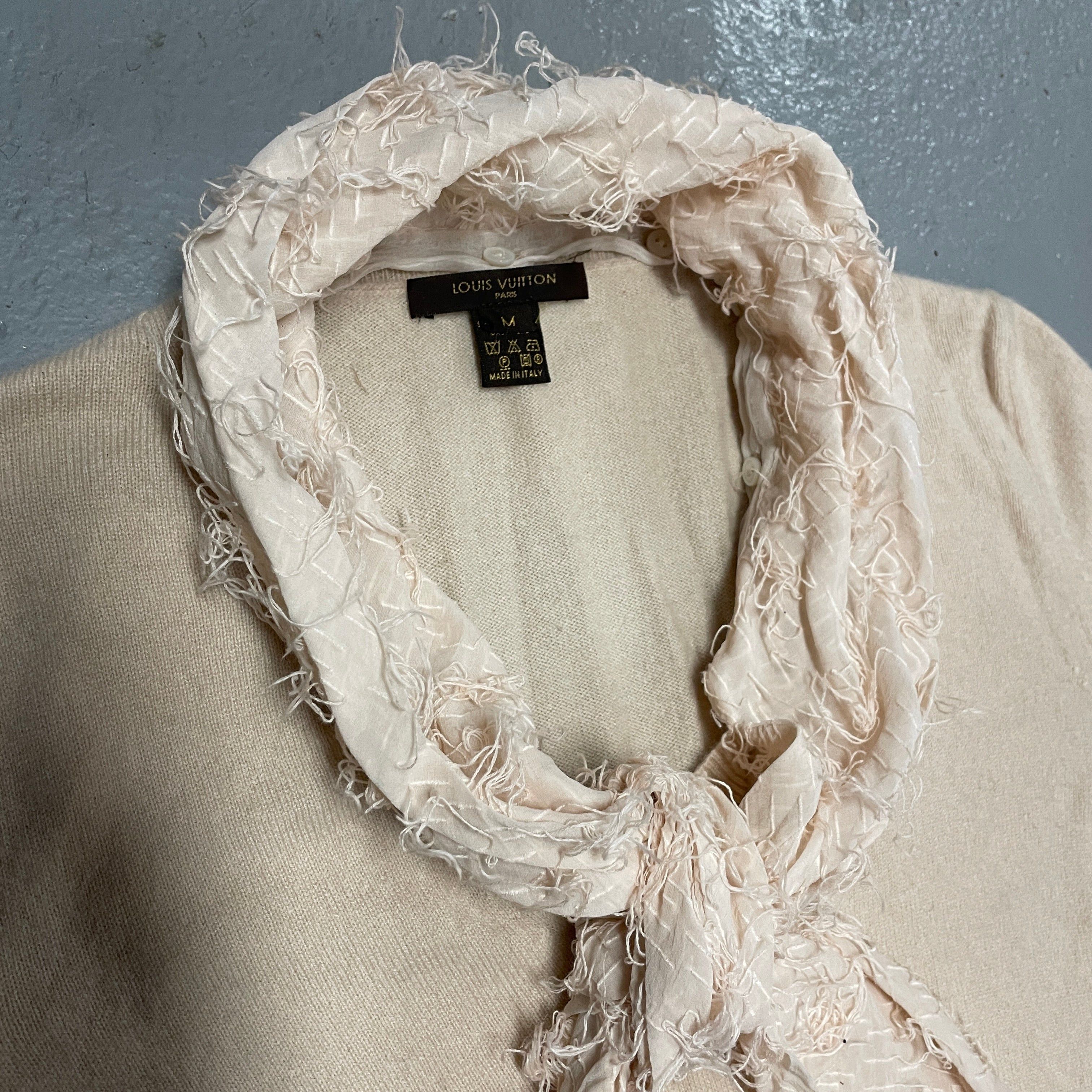 Louis Vuitton Vintage Designer Louis Vuitton Cashmere Sweater With Detachable Scarf Accent Made In Italy Size S / US 4 / IT 40 - 3 Thumbnail