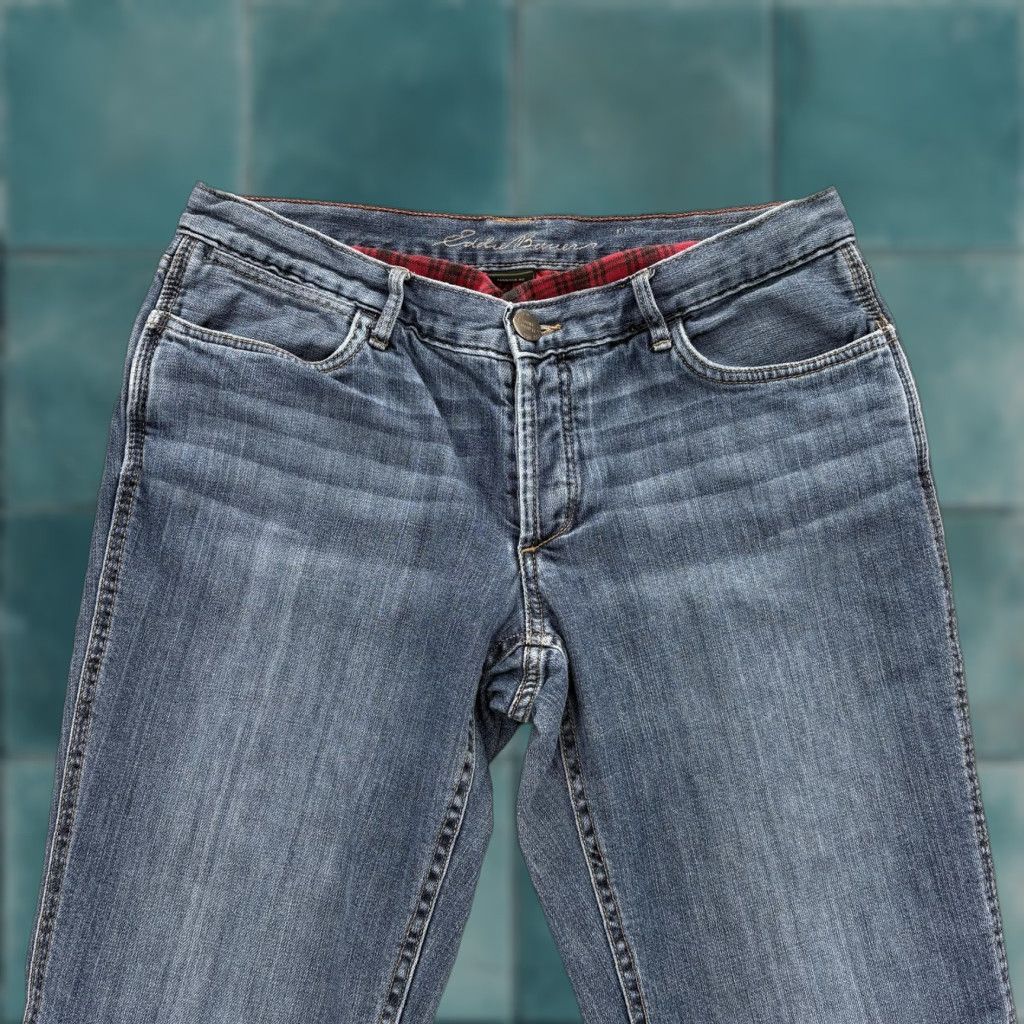 Eddie Bauer Eddie Bauer Jeans Womens 8 Flannel Lined Straight Mid Rise Button Fly Blue Denim 5-Pocket Size 30" / US 8 / IT 44 - 1 Thumbnail