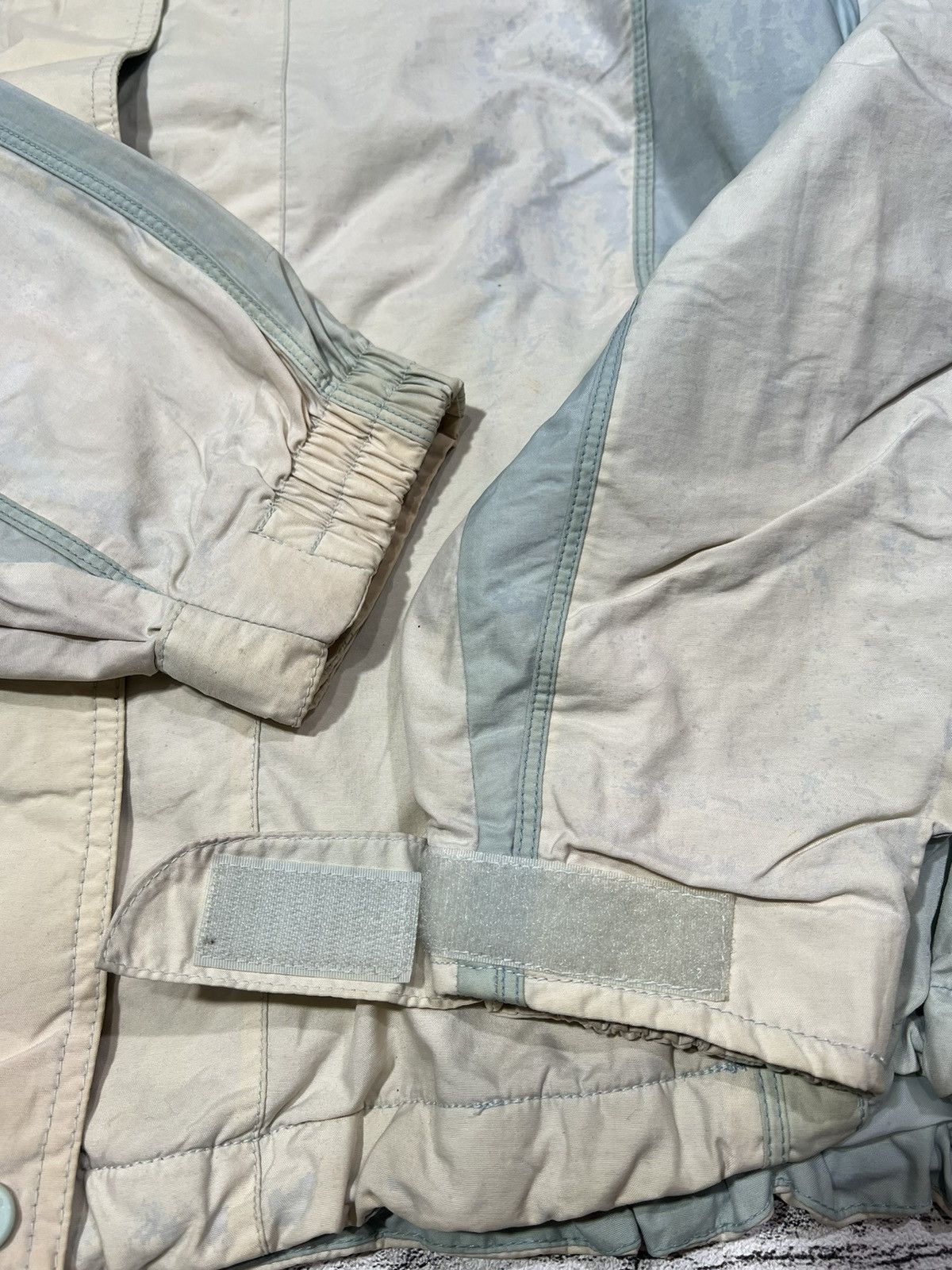 General Research 2000s Archival Columbia Thrashed Outdoor Hodded Jacket y2k Size US L / EU 52-54 / 3 - 6 Thumbnail