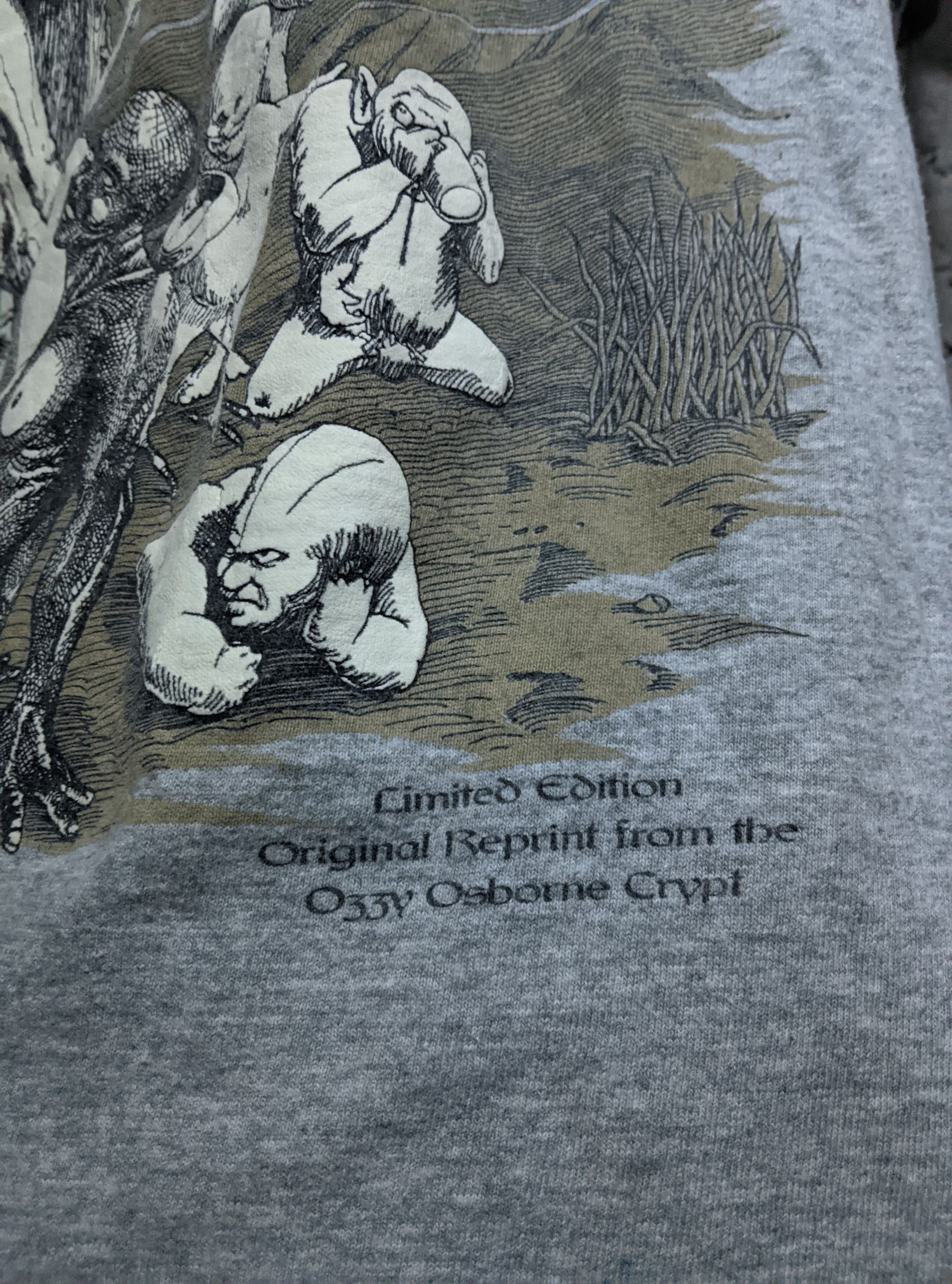 Vintage Vintage 90s ozzy Osbourne crucifix metal glow in the dark Size US XL / EU 56 / 4 - 5 Thumbnail