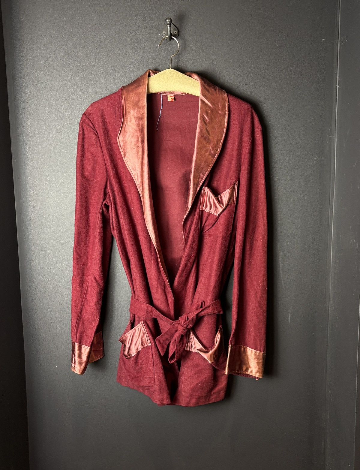 Vintage True Vintage Smoking Jacket House Coat Satin Robe Wool 60s Size US M / EU 48-50 / 2 - 12 Thumbnail
