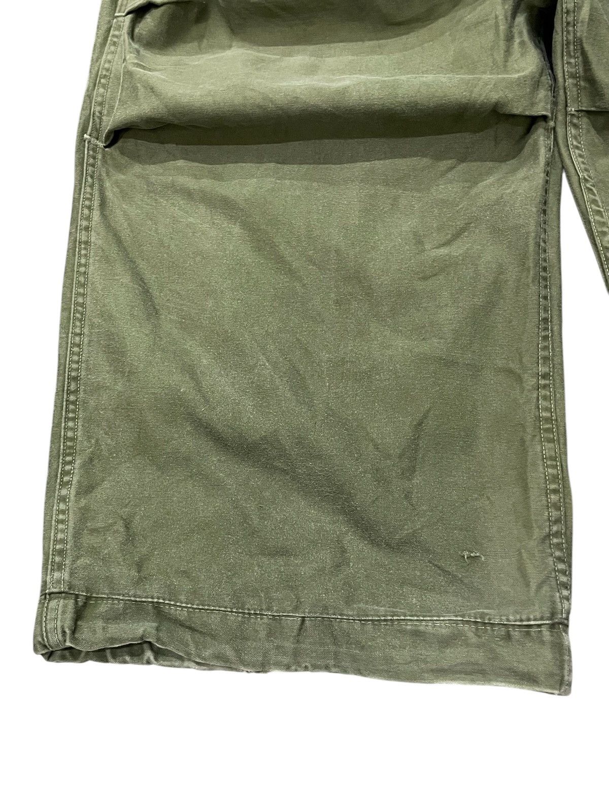 Vintage 50s Vintage WW2 US Military M-1951 Cargo Trousers Baggy Size US 32 / EU 48 - 7 Thumbnail