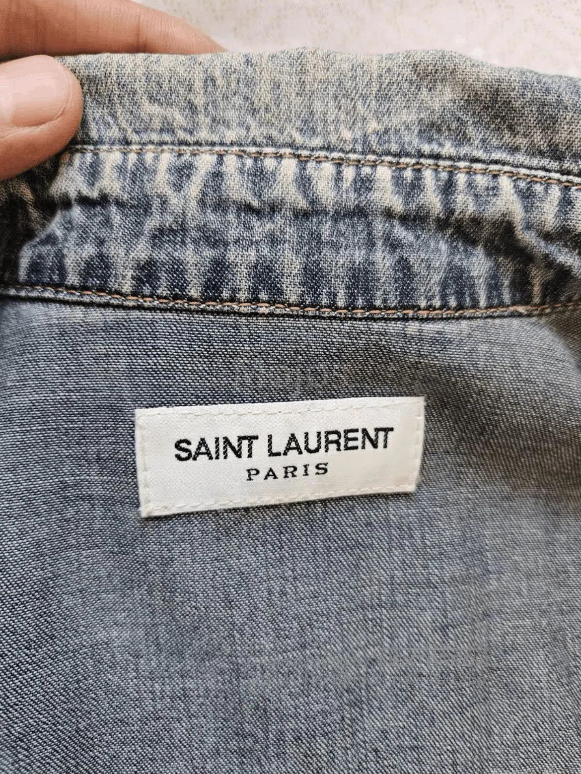 Saint Laurent Paris Saint Laurent Paris Flower Front Denim Shirt. Size US L / EU 52-54 / 3 - 4 Thumbnail