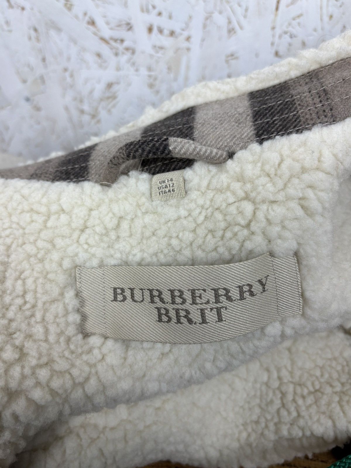 Burberry Burberry Wool Nova Check Shearling Jacket UK 14 USA 12 IT 46 Size L / US 10 / IT 46 - 12 Thumbnail