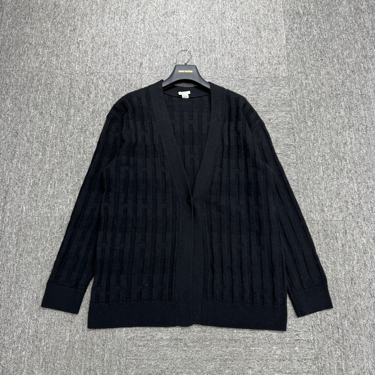 Hermes Hermes H Print Wool Knit Cardigan 40 98 New Size M / US 6-8 / IT 42-44 - 1 Thumbnail