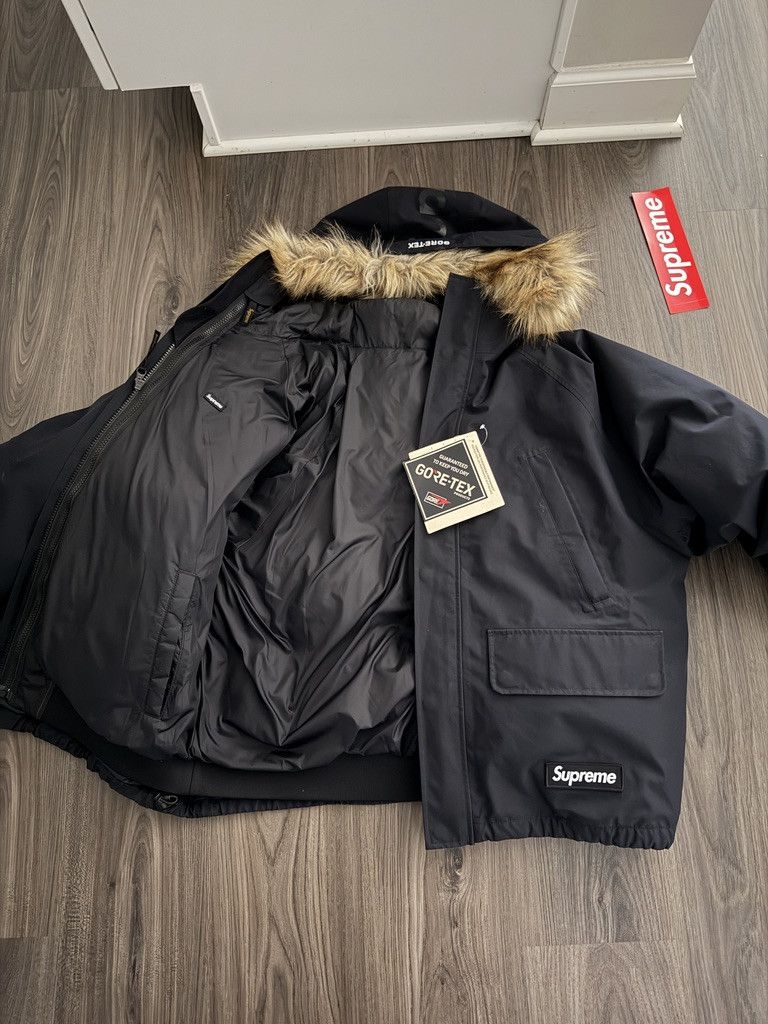 Supreme Supreme 2-in-1 GORE-TEX Parka + Reversible Puffer Jacket Size US M / EU 48-50 / 2 - 4 Thumbnail