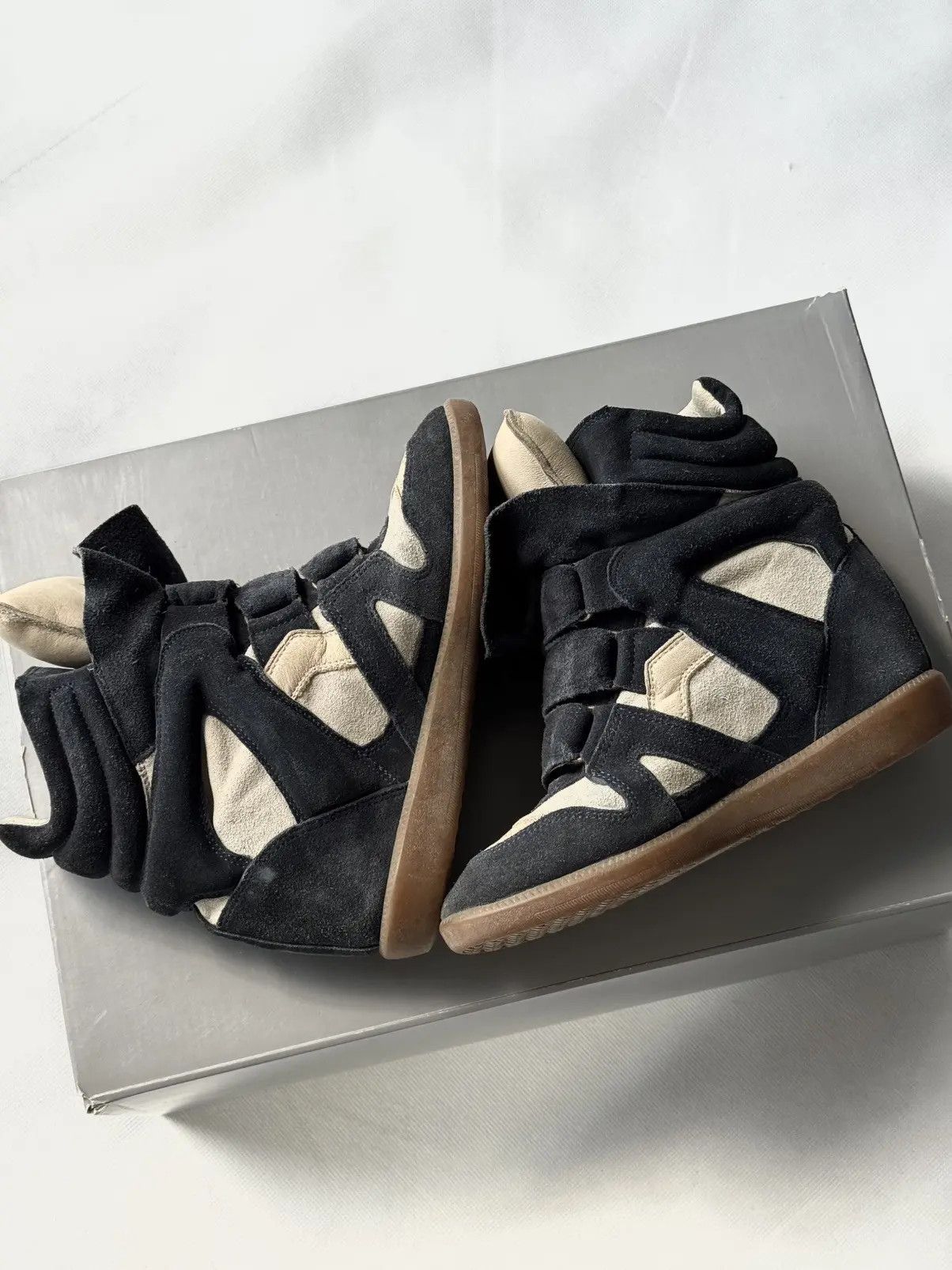 Isabel Marant Isabel Marant Bekett sneakers shoes Black Suede Wedge Size US 6 / IT 36 - 12 Thumbnail