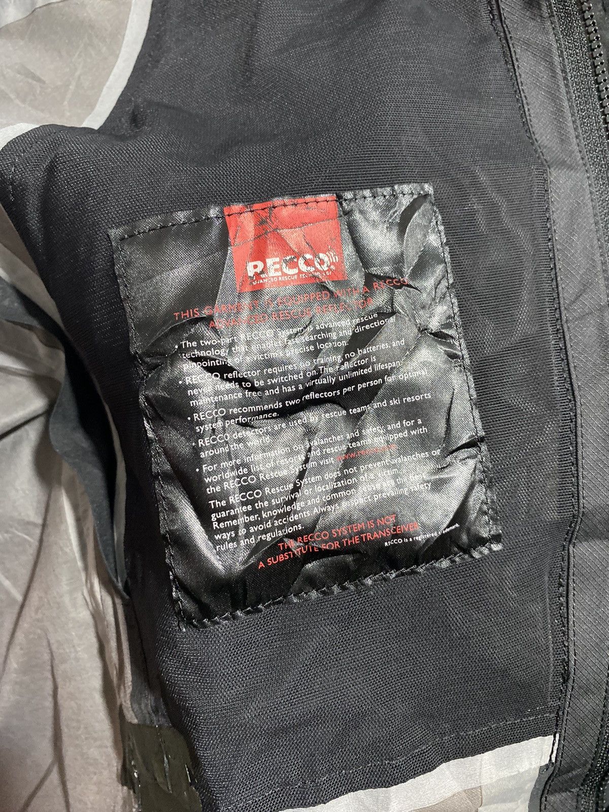 Klattermusen Klättermusen Allgrön Outdoor Jacket Men’s Size US M / EU 48-50 / 2 - 8 Thumbnail