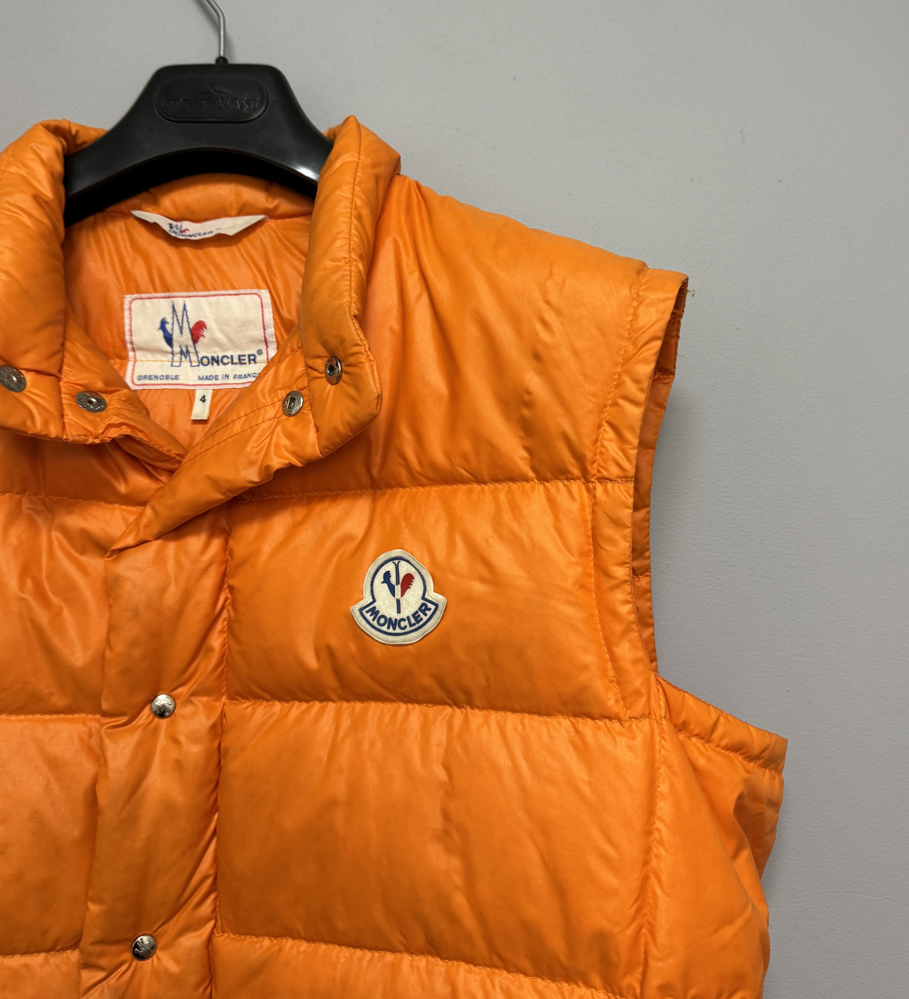 Moncler Moncler Grenoble Down Gilet Puffer Vest Orange Size 4 Size US L / EU 52-54 / 3 - 2 Thumbnail