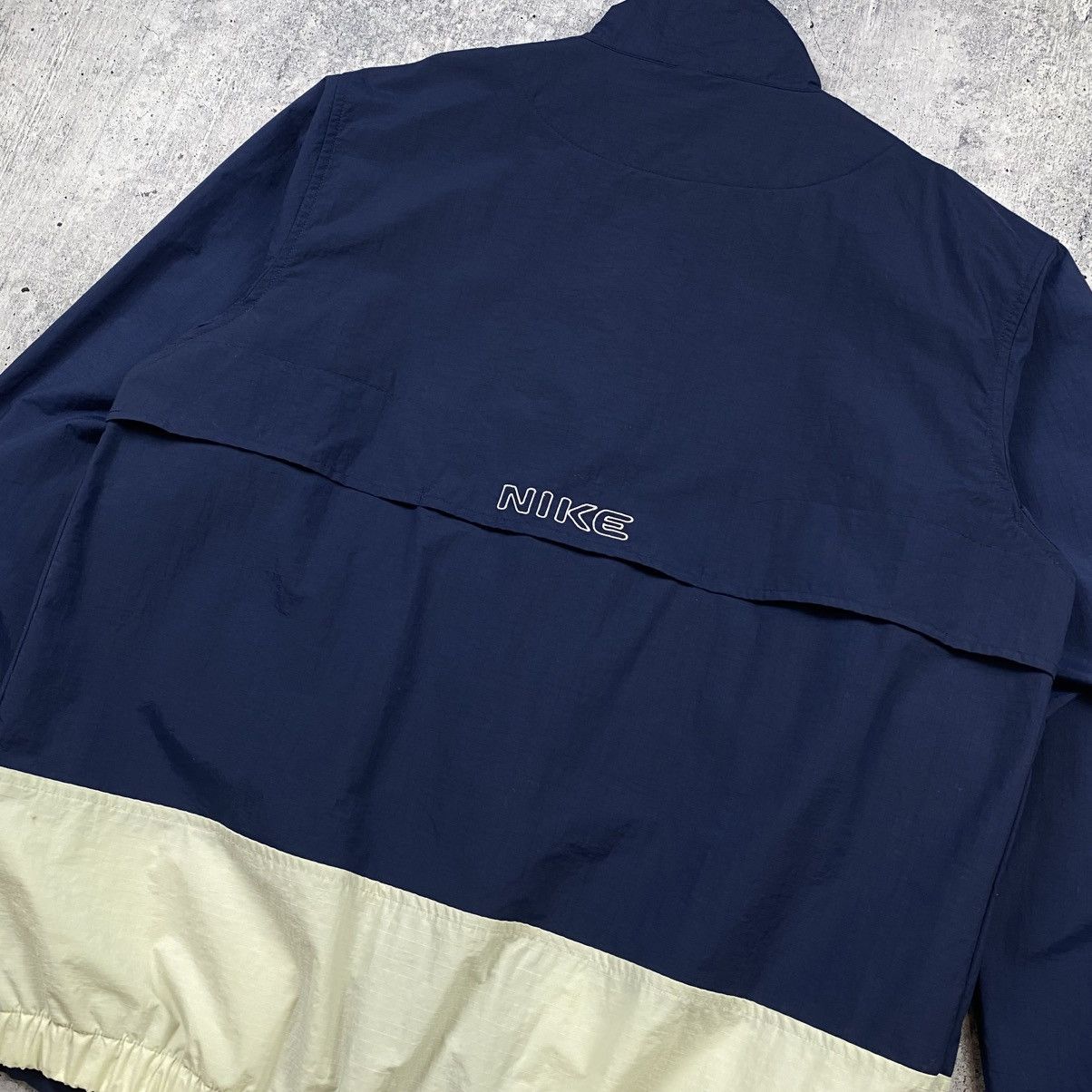 Nike × Vintage Vintage Nike Jacket Swoosh Logo 00s Drill Y2K Size L Size US L / EU 52-54 / 3 - 9 Thumbnail