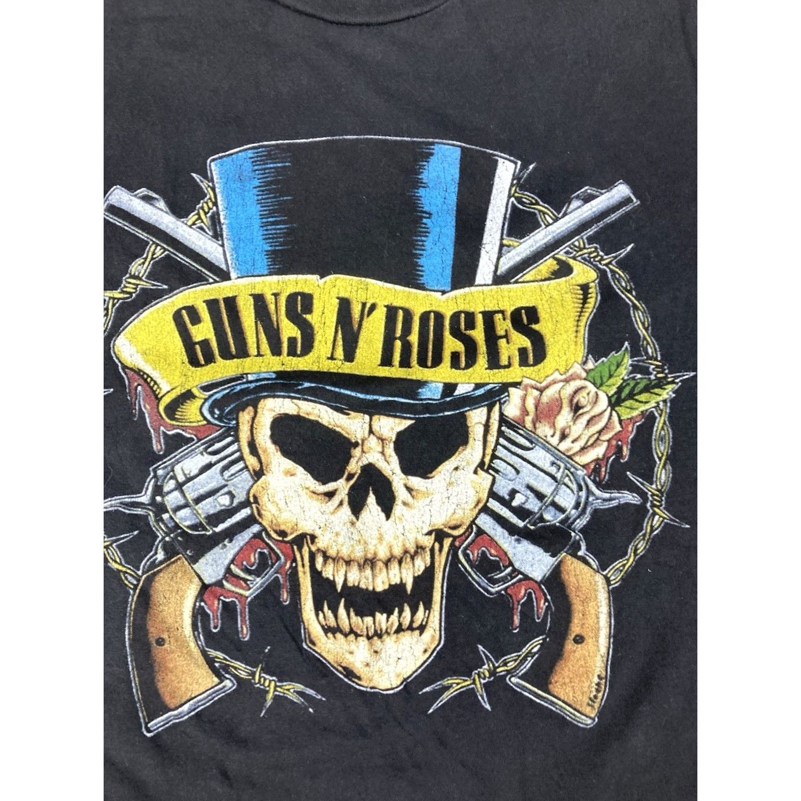 Bravado VINTAGE Bravado Guns N Roses Graphic T-shirt Women Medium Black Short Sleeve Crew Neck Pullover Casual Size M / US 6-8 / IT 42-44 - 2 Thumbnail