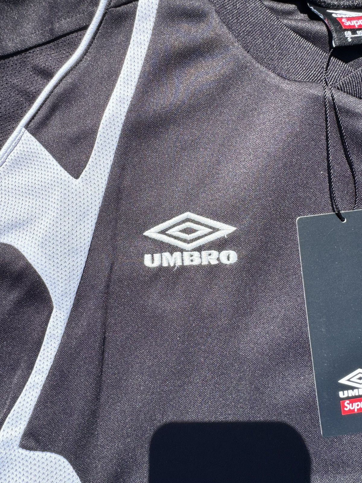 Supreme × Umbro Supreme Umbro Old English Soccer Jersey Size US S / EU 44-46 / 1 - 4 Thumbnail