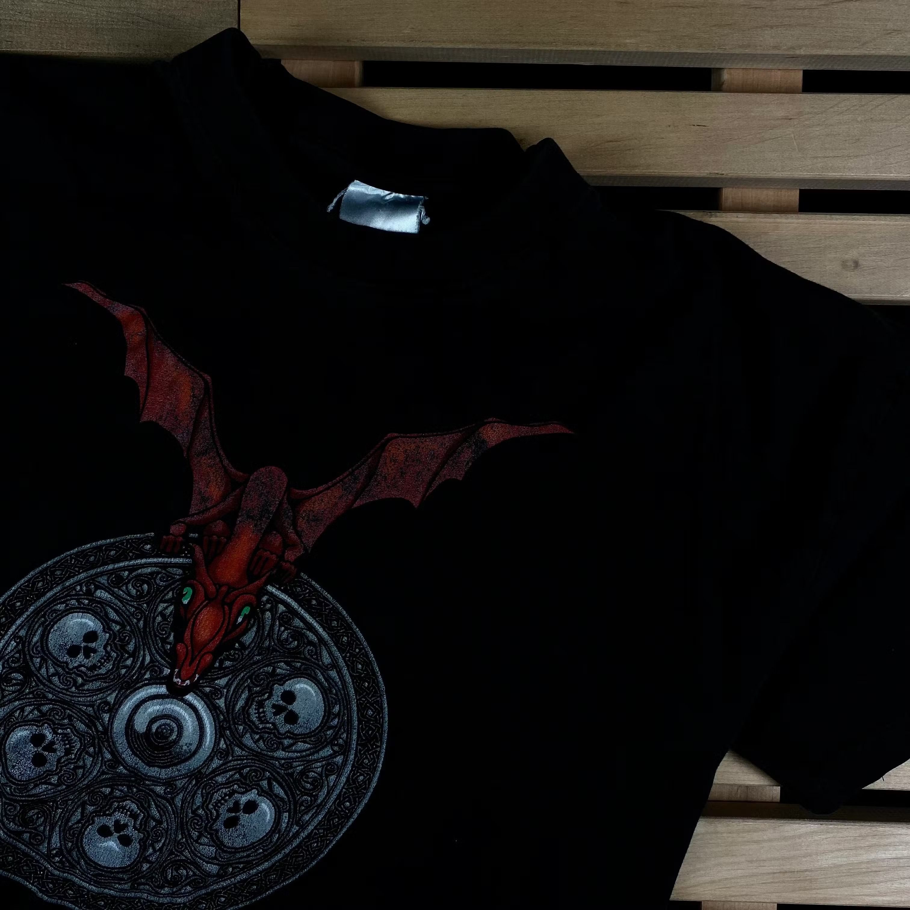 Band Tees × Japanese Brand × Vintage Mens Vintage T Shirt The Dragon Size XL Size US XL / EU 56 / 4 - 2 Thumbnail