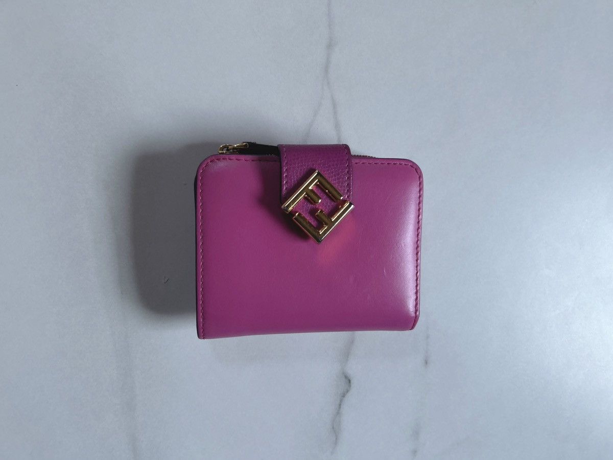 Fendi FENDI From Isetan Shinjuku Tokyo Size ONE SIZE - 1 Thumbnail