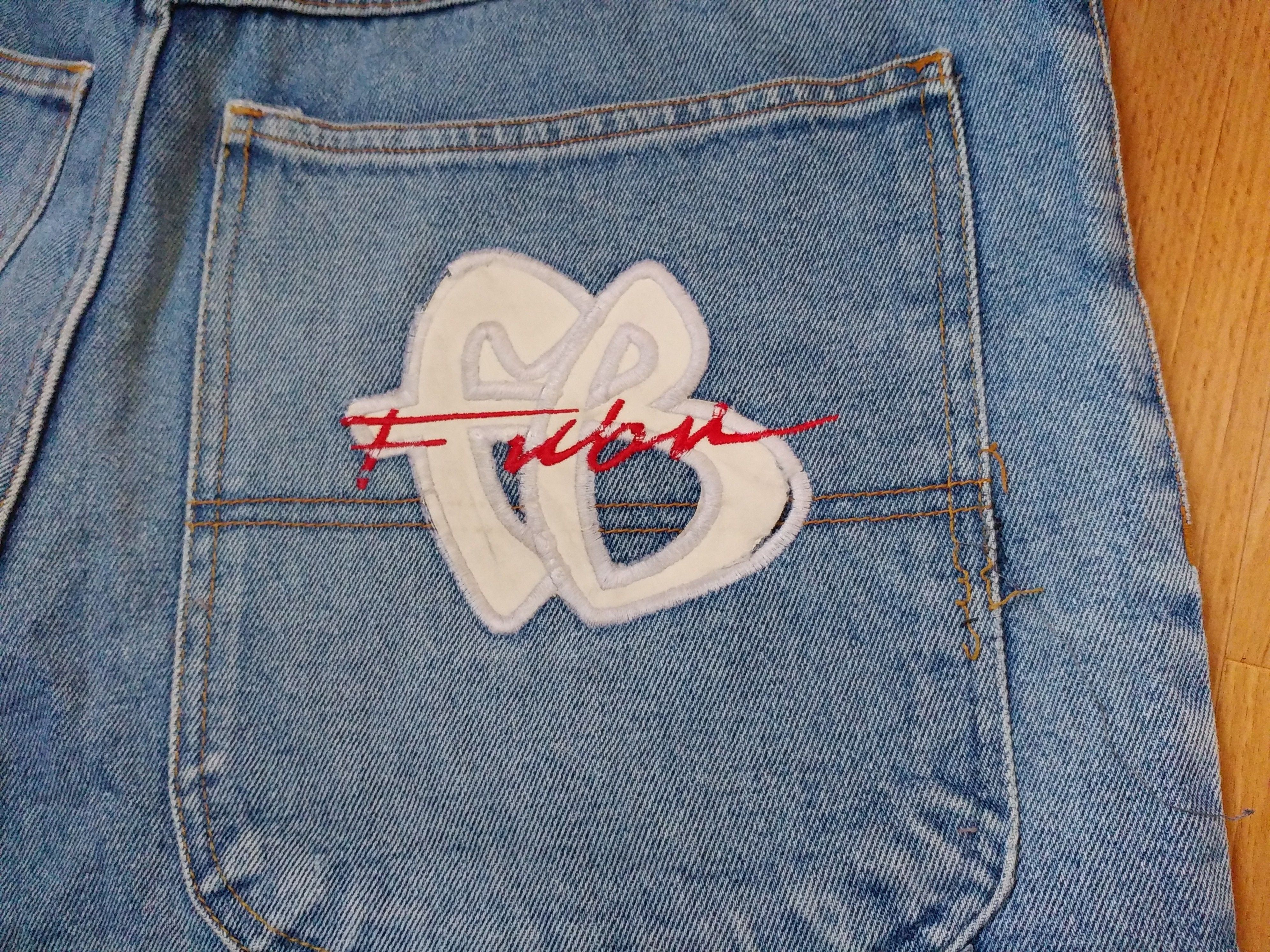 Fubu FUBU jeans shorts, old school vintage baggy, hip hop size 36 Size US 36 / EU 52 - 5 Thumbnail