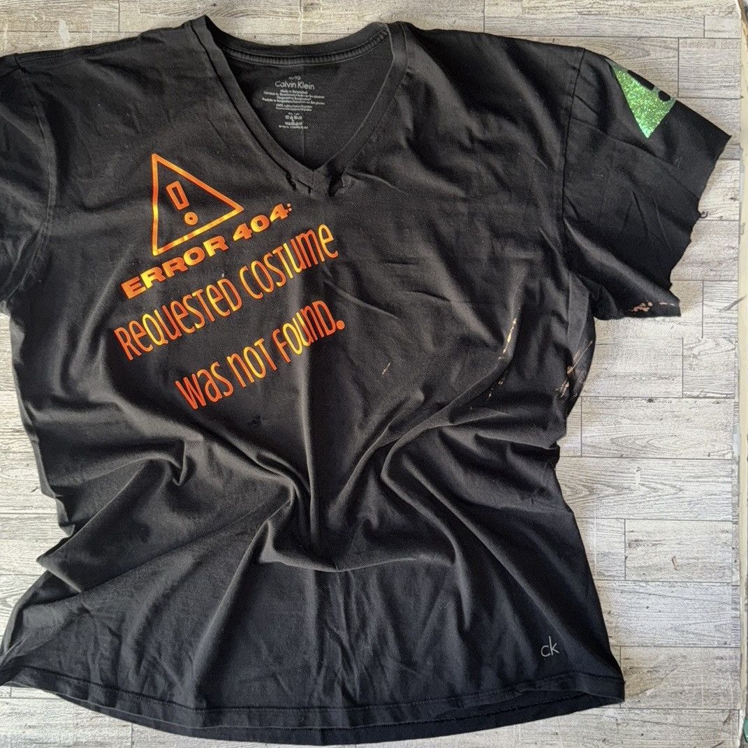 Calvin Klein ERROR, Costume Not Found, Neon, Distressed, Halloween Tee Size US XL / EU 56 / 4 - 14 Thumbnail