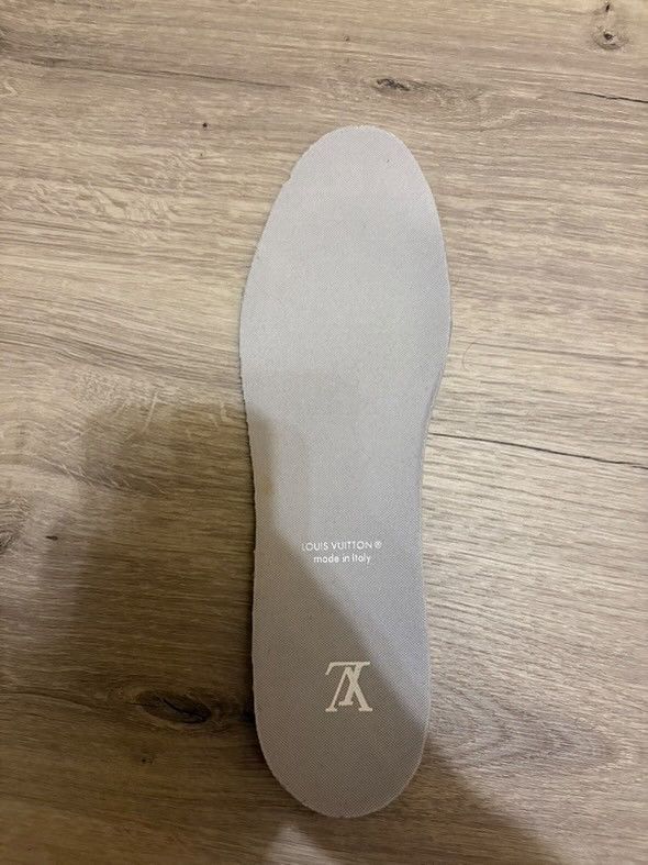 Louis Vuitton Louis Vuitton Grey Sneakers Size US 9 / EU 42 - 5 Thumbnail