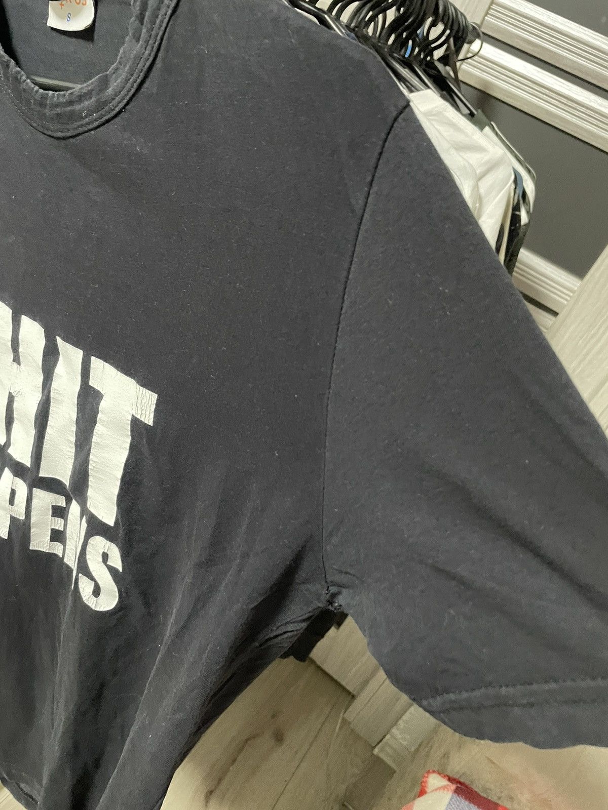 Band Tees Vintage Shit Happens Tee Humor T Shirt Size US S / EU 44-46 / 1 - 3 Thumbnail