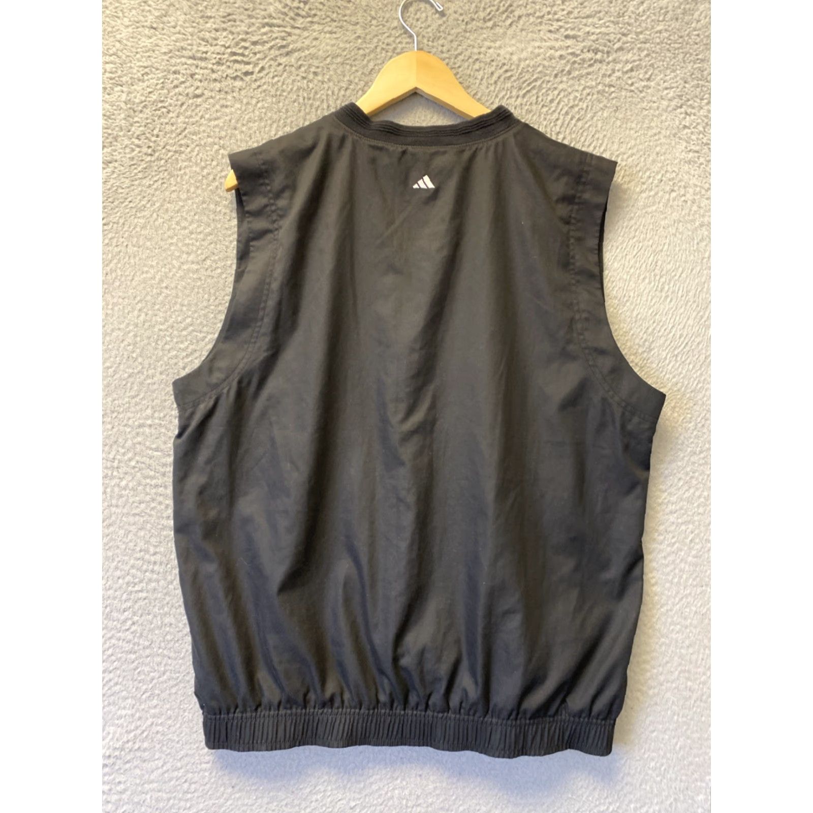 Adidas Adidas Essentials Men’s Vest M Gilet Jacket Black /152-27 Polyester Softshell Bodywarmer Packable Logo Adidas Originals Solid Wool? Size US M / EU 48-50 / 2 - 7 Thumbnail